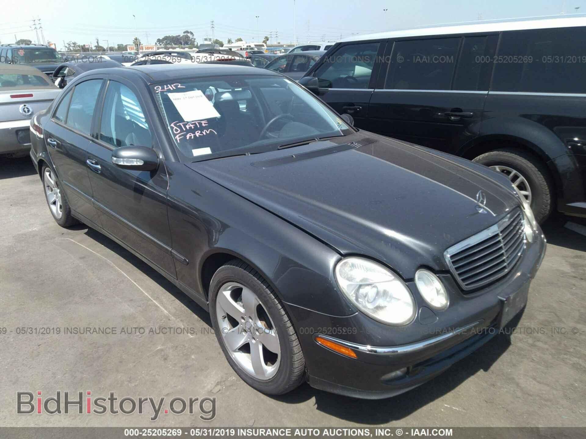 Фотография WDBUF70J73A330989 - MERCEDES-BENZ E 2003