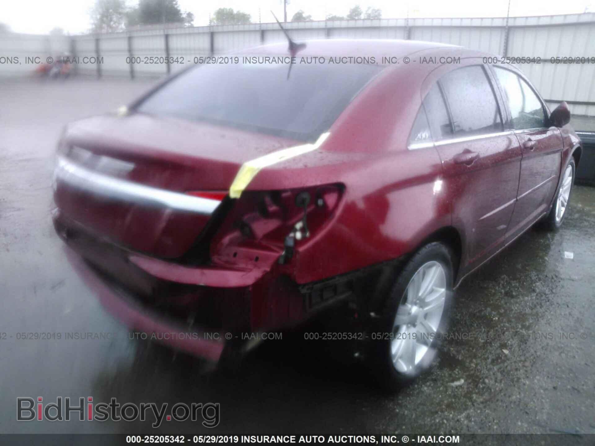 2013 CHRYSLER 200 - VIN: 1C3CCBBB1DN732164 - Фото 4