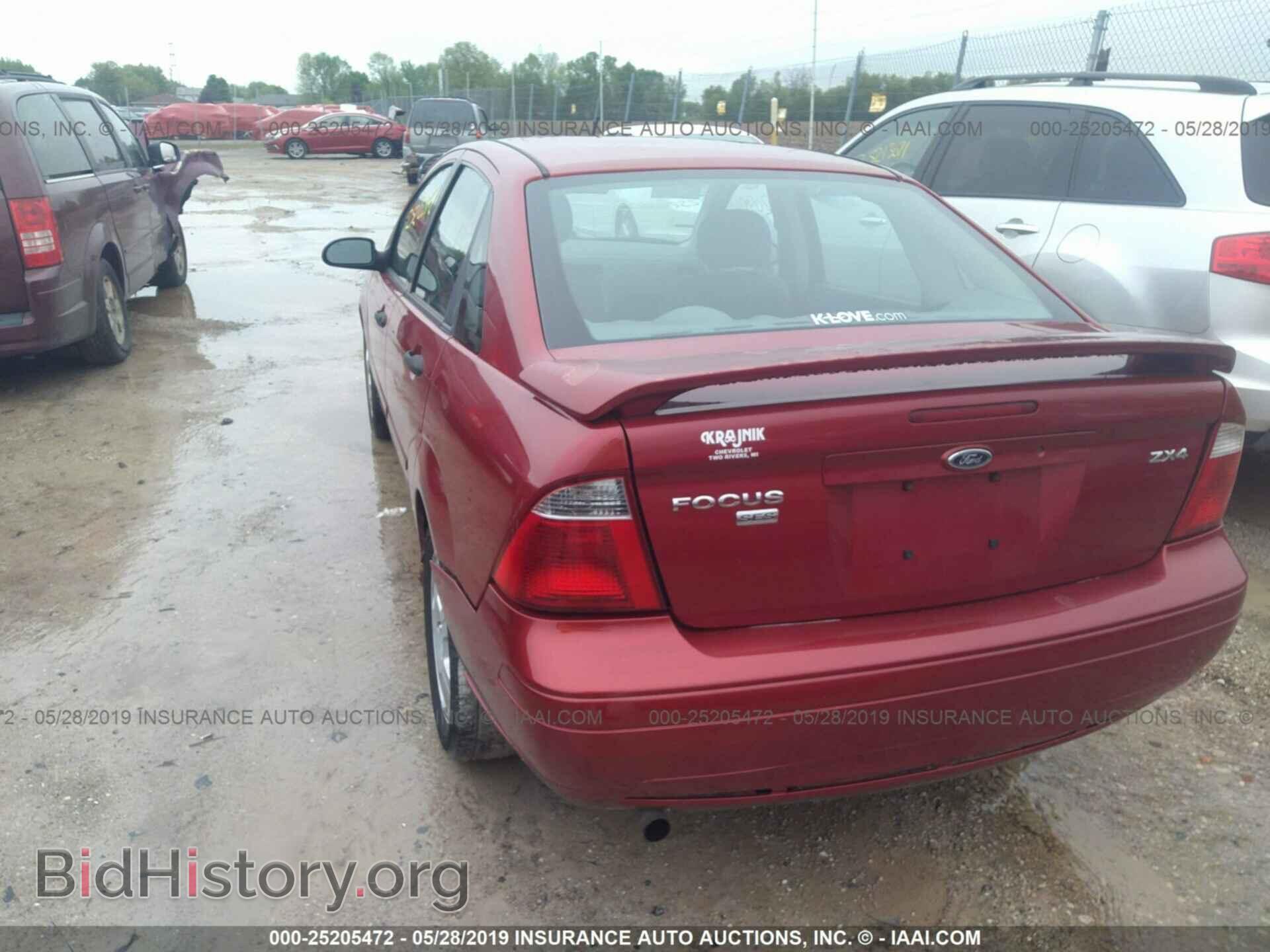 2005 FORD FOCUS - VIN: 1FAFP34N05W193919 - Фото 3