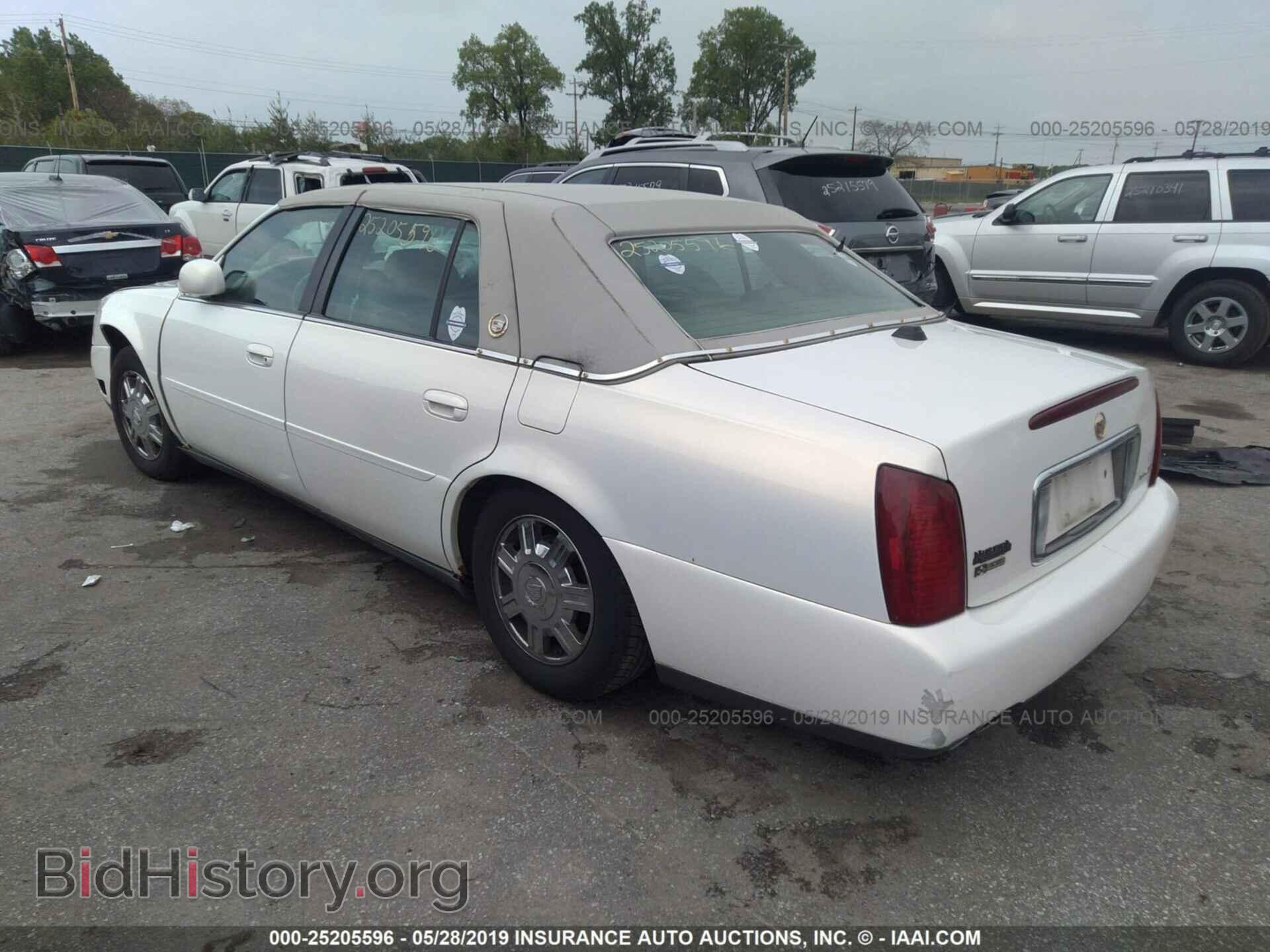 2004 CADILLAC DEVILLE - VIN: 1G6KD54Y14U175062 - Photo 3