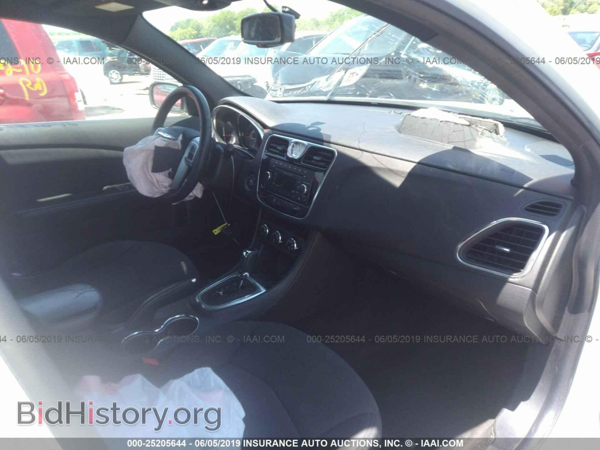 2013 CHRYSLER 200 - VIN: 1C3CCBBB4DN506393 - Photo 5