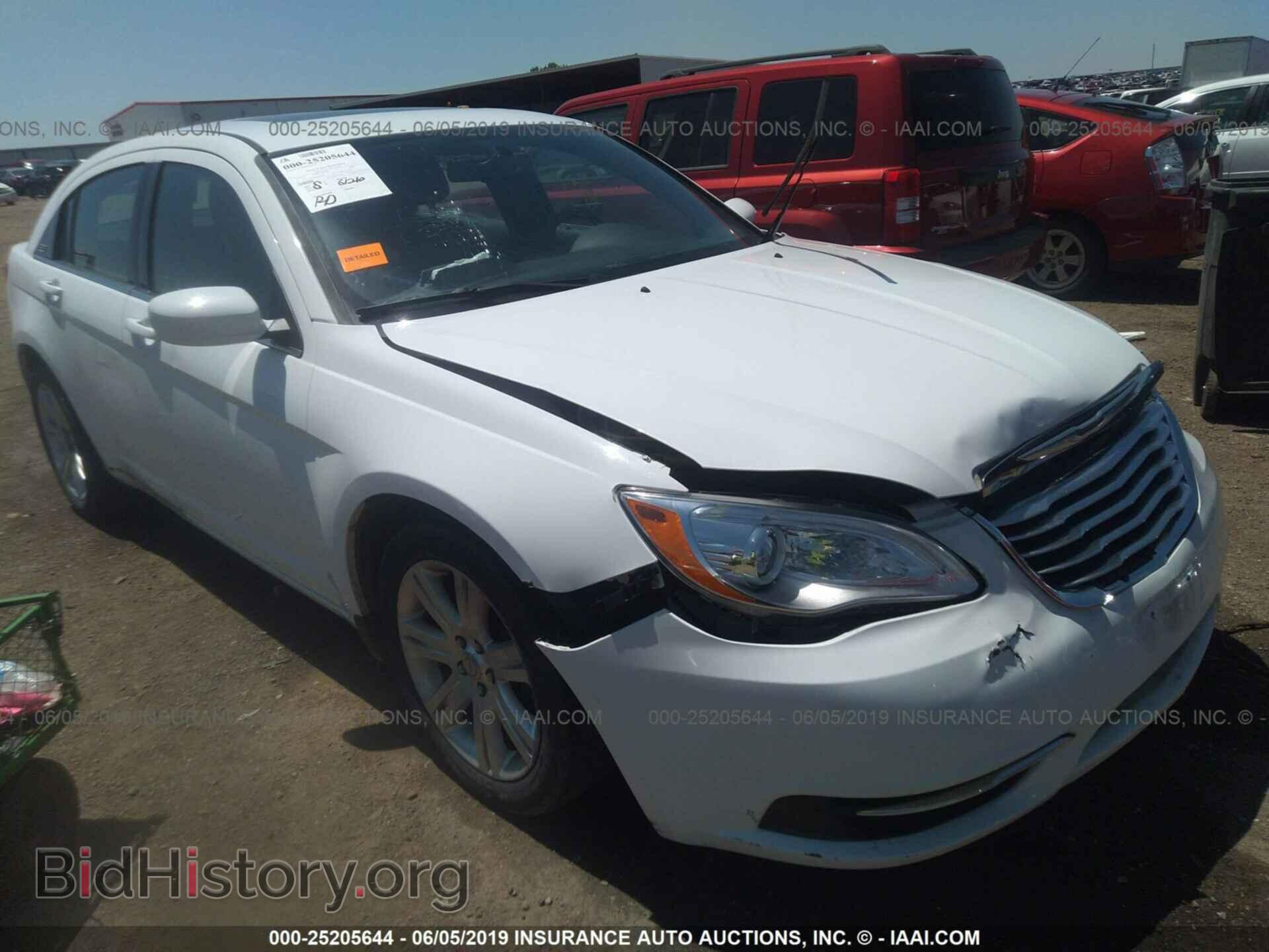 2013 CHRYSLER 200 - VIN: 1C3CCBBB4DN506393 - Photo 6