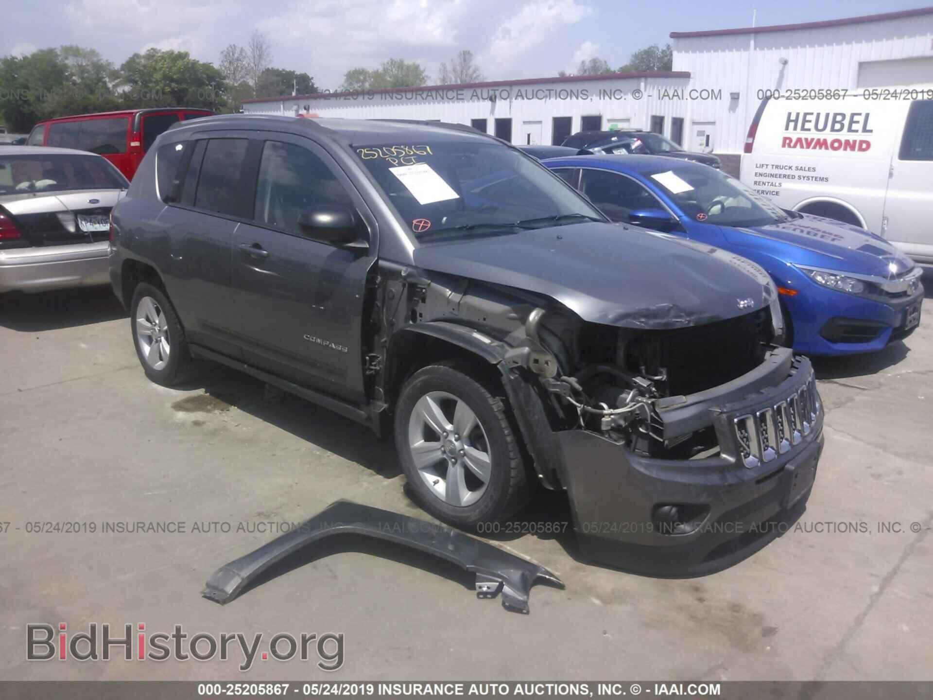 Фотография 1C4NJCBA6CD724931 - JEEP COMPASS 2012