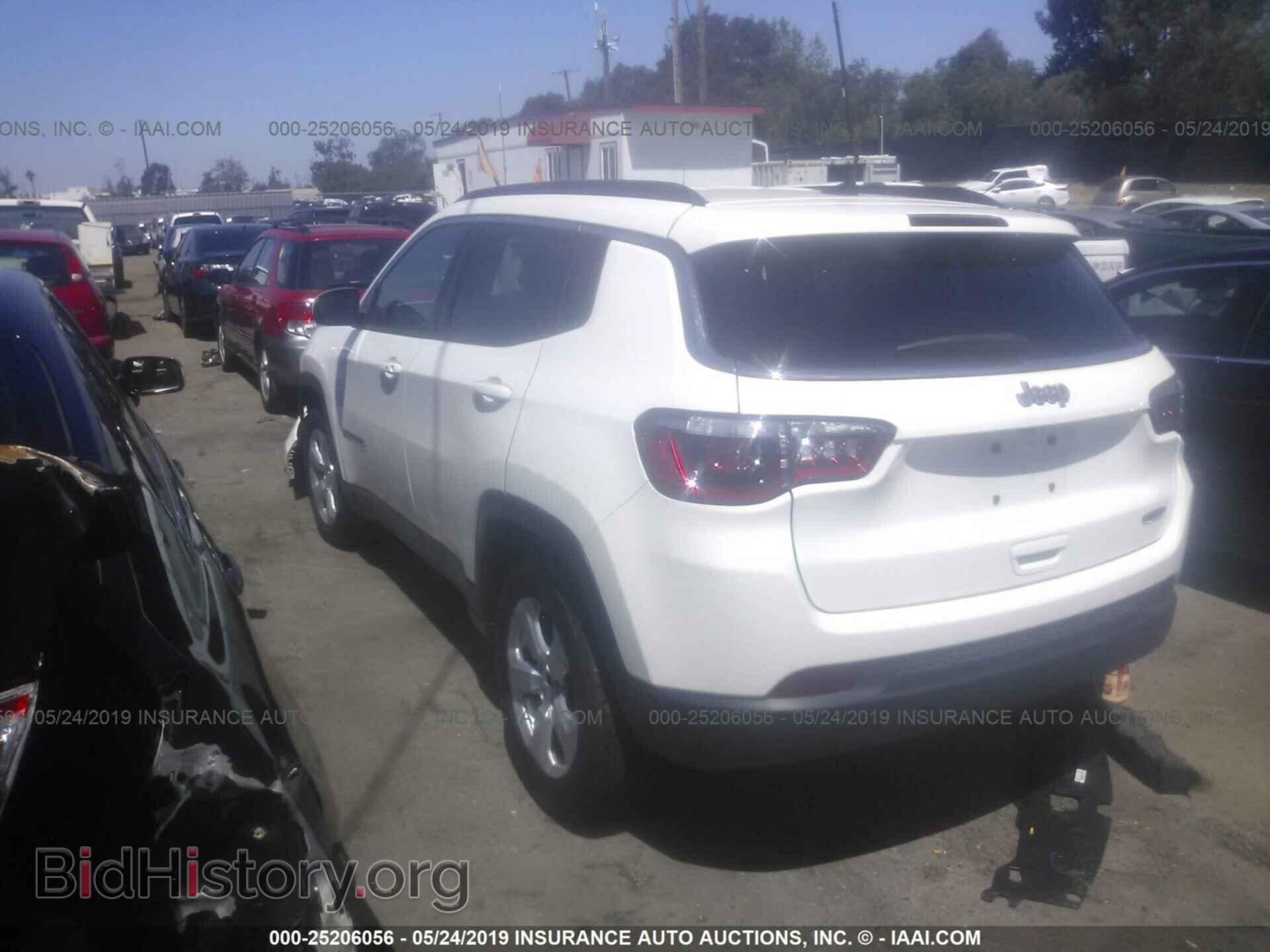 2018 JEEP COMPASS - VIN: 3C4NJCBB8JT233843 - Photo 3
