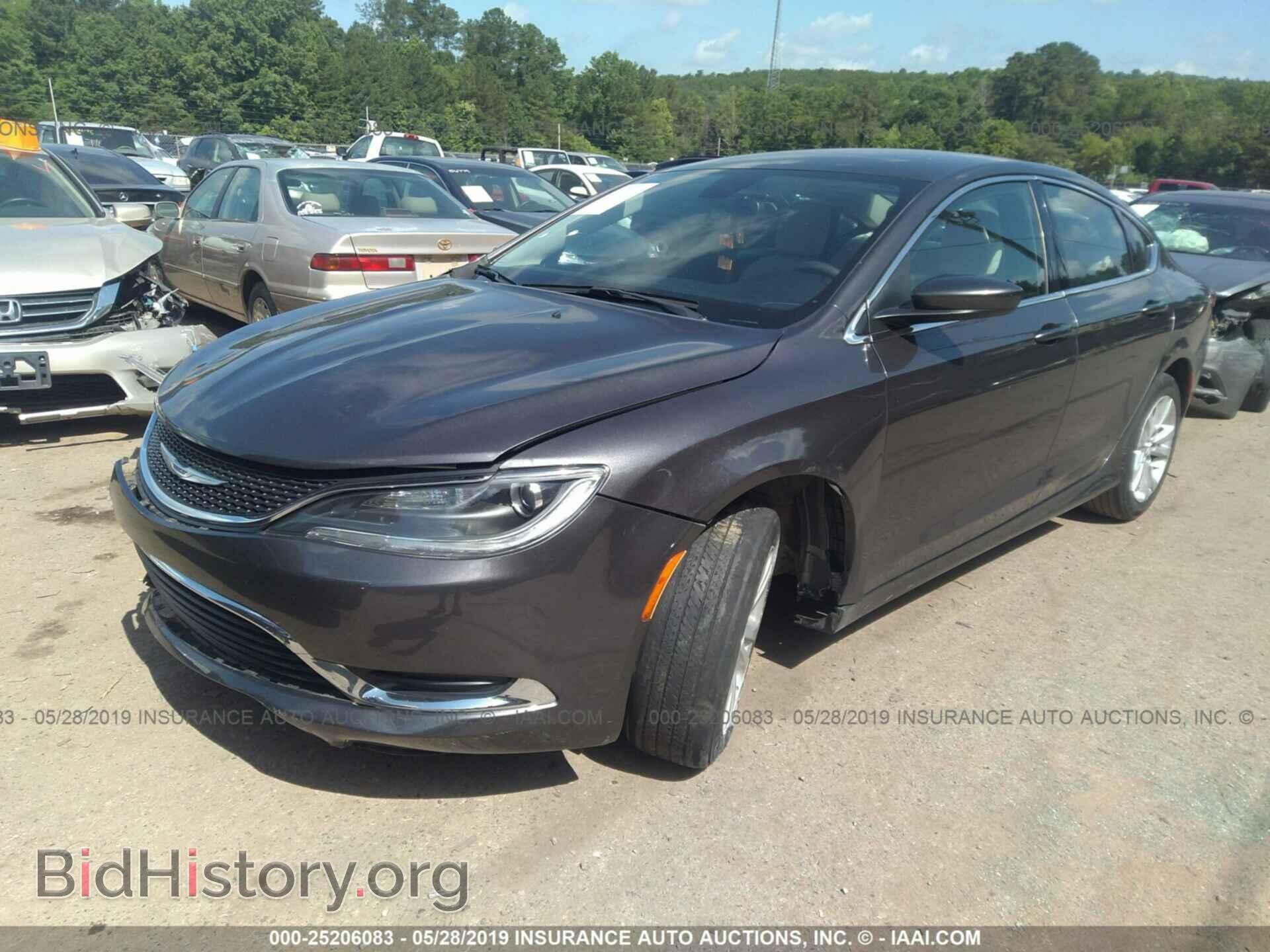 2016 CHRYSLER 200 - VIN: 1C3CCCABXGN116801 - Photo 2