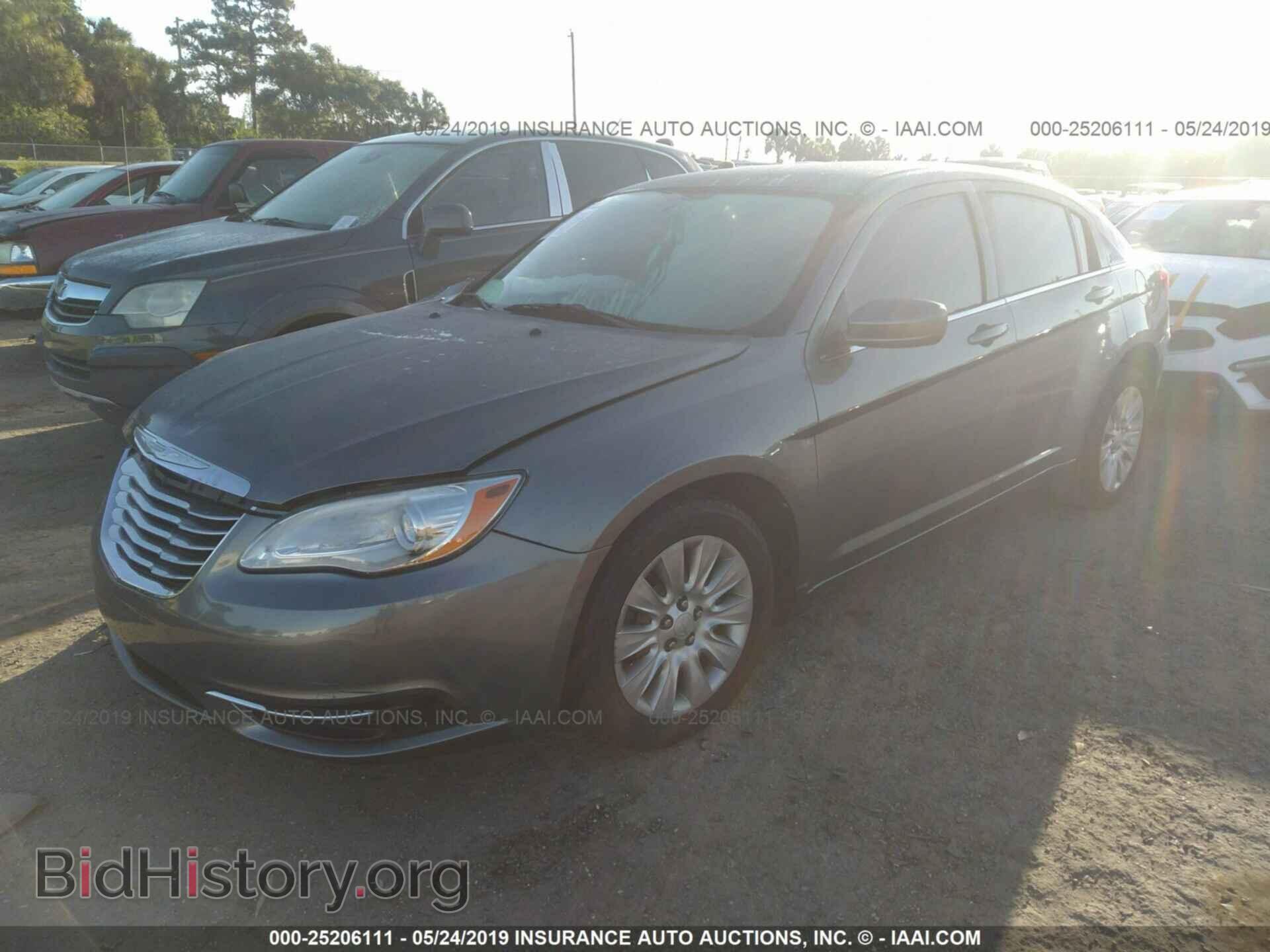 2013 CHRYSLER 200 - VIN: 1C3CCBAB4DN641620 - Photo 2