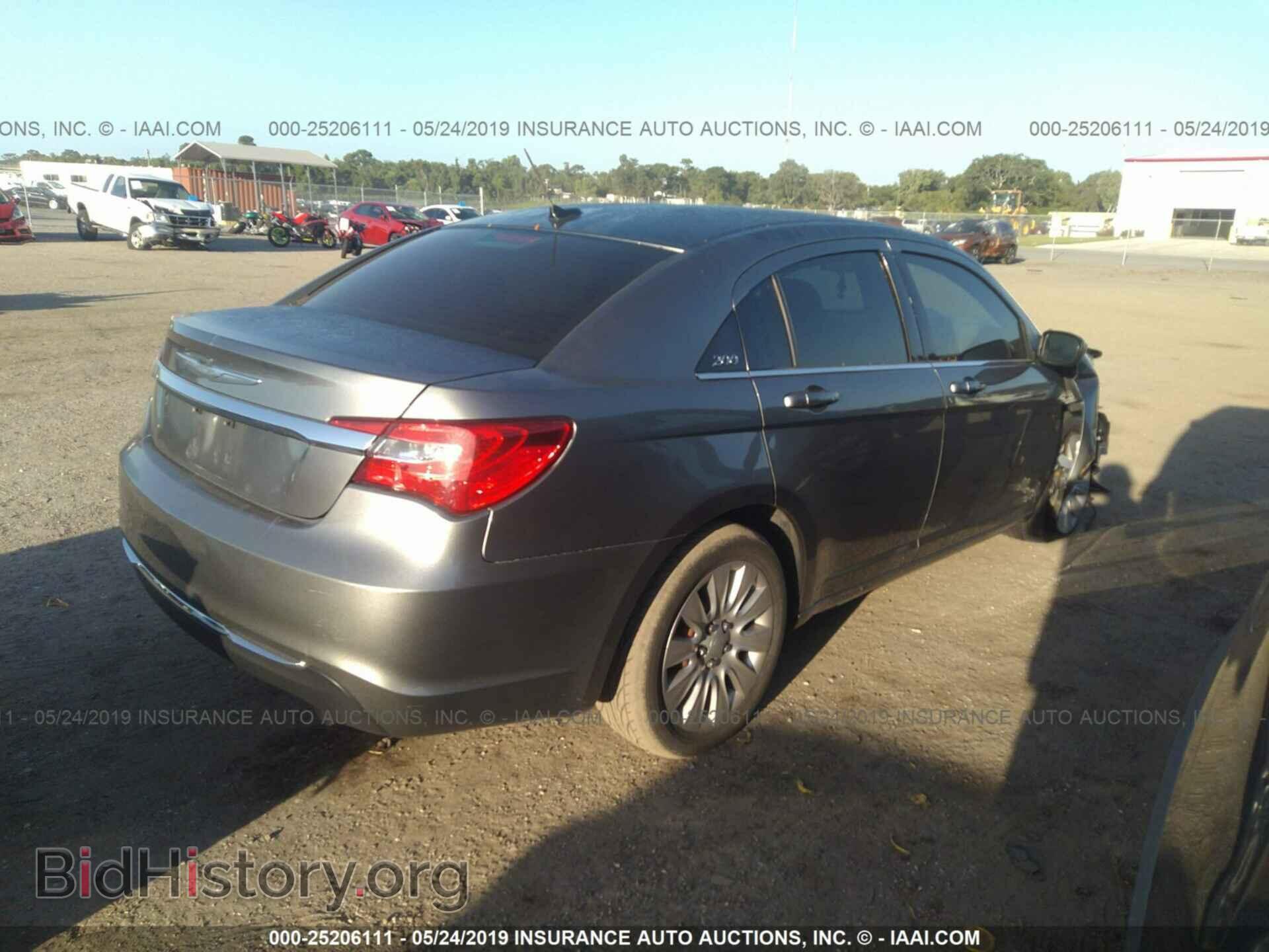 2013 CHRYSLER 200 - VIN: 1C3CCBAB4DN641620 - Photo 4