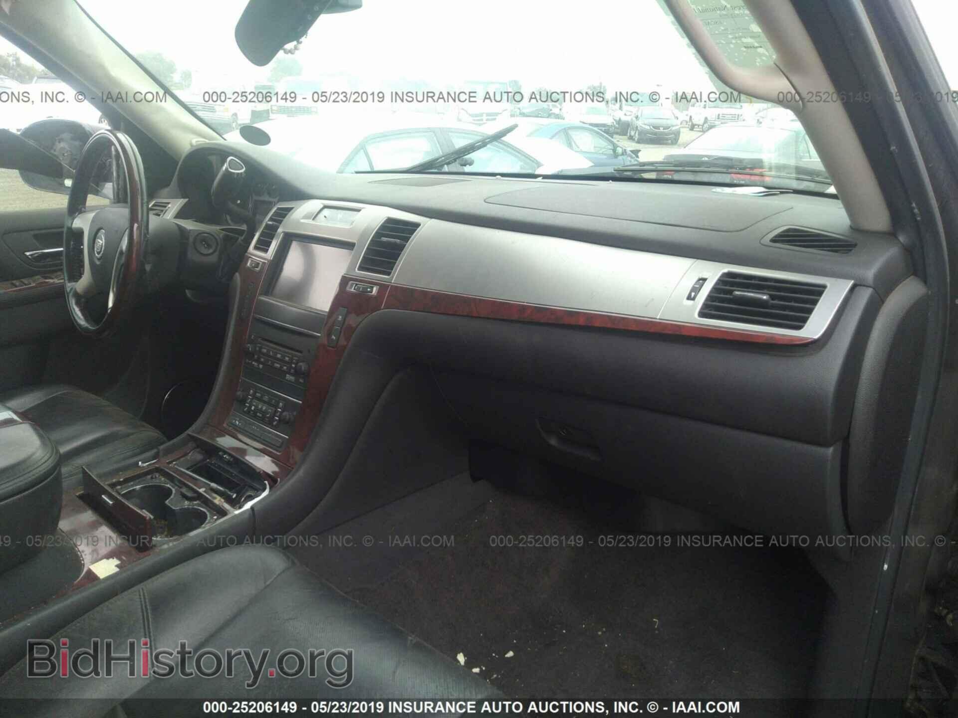 2011 CADILLAC ESCALADE - VIN: 1GYS3HEF5BR112376 - Фото 5