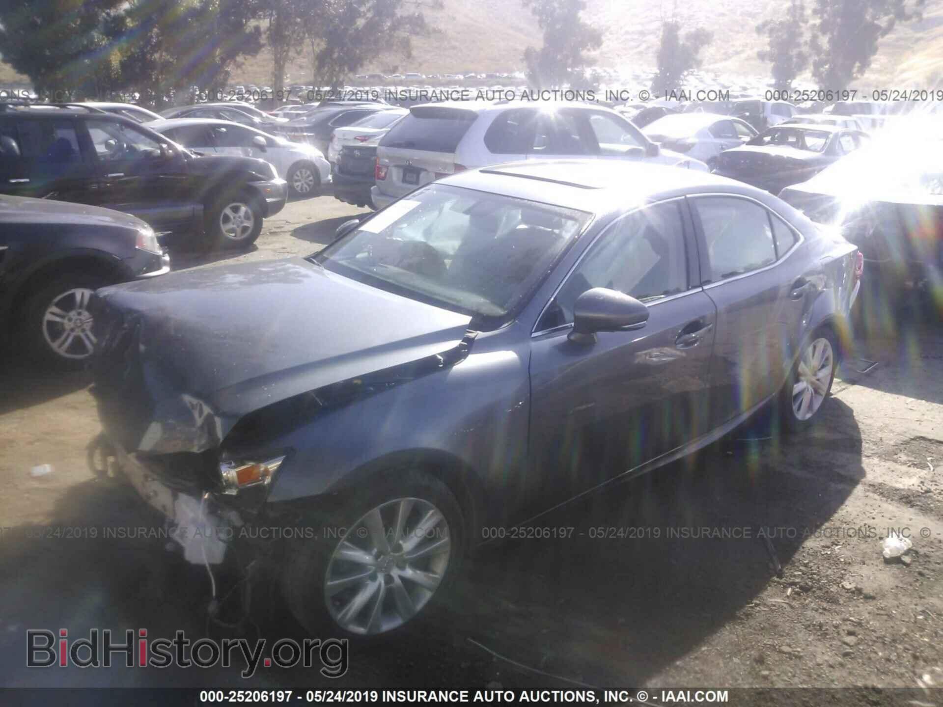2016 LEXUS IS - VIN: JTHBA1D23G5030855 - Photo 2