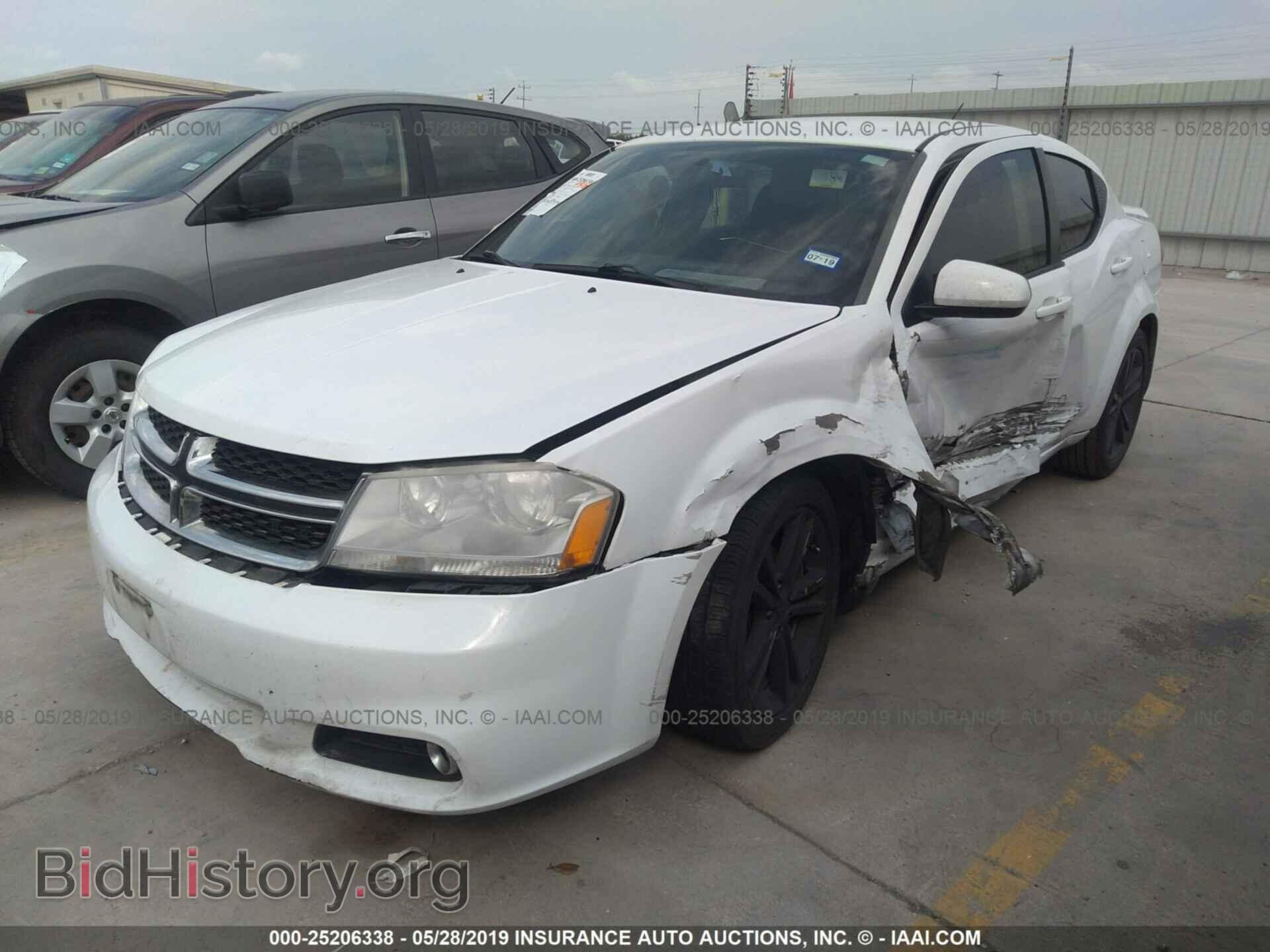 2011 DODGE AVENGER - VIN: 1B3BD1FGXBN548845 - Фото 2