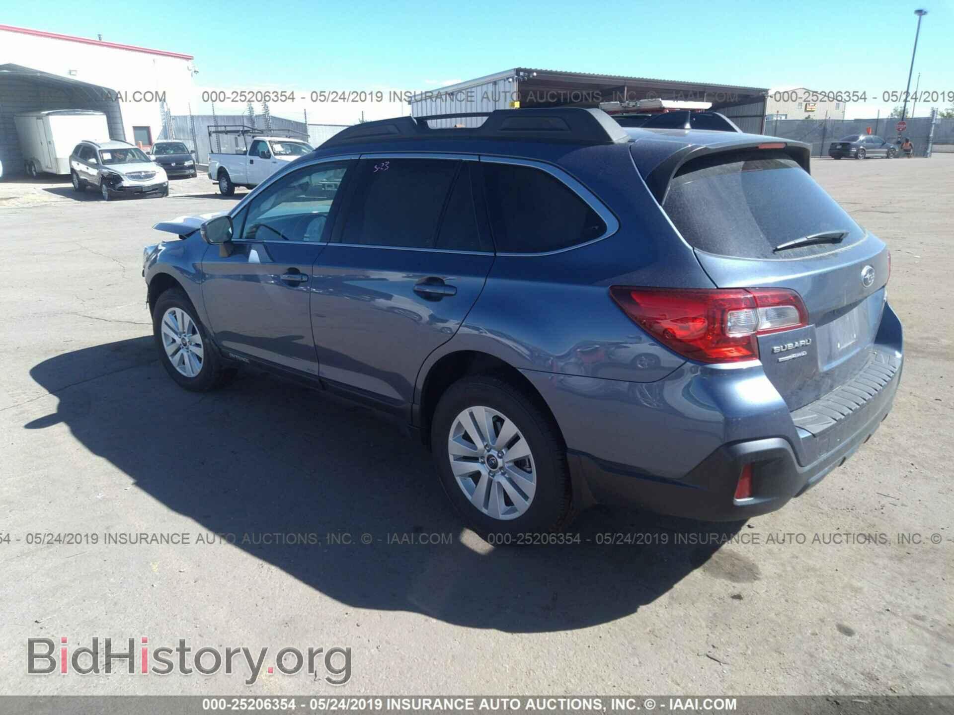 2018 SUBARU OUTBACK - VIN: 4S4BSAFC7J3240295 - Фото 3