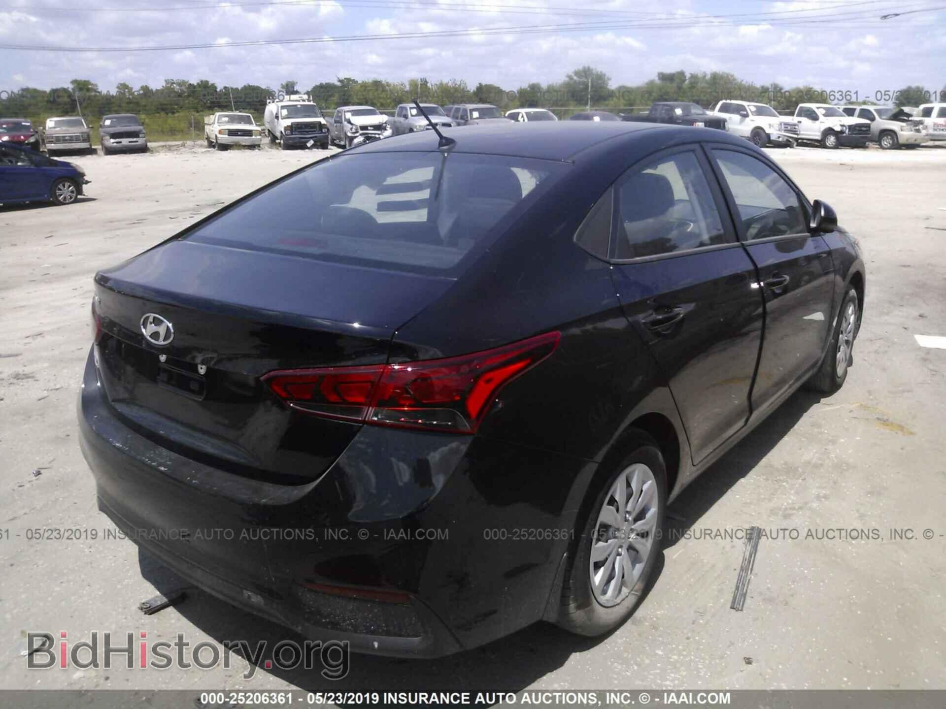 2019 HYUNDAI ACCENT - VIN: 3KPC24A32KE057480 - Фото 4