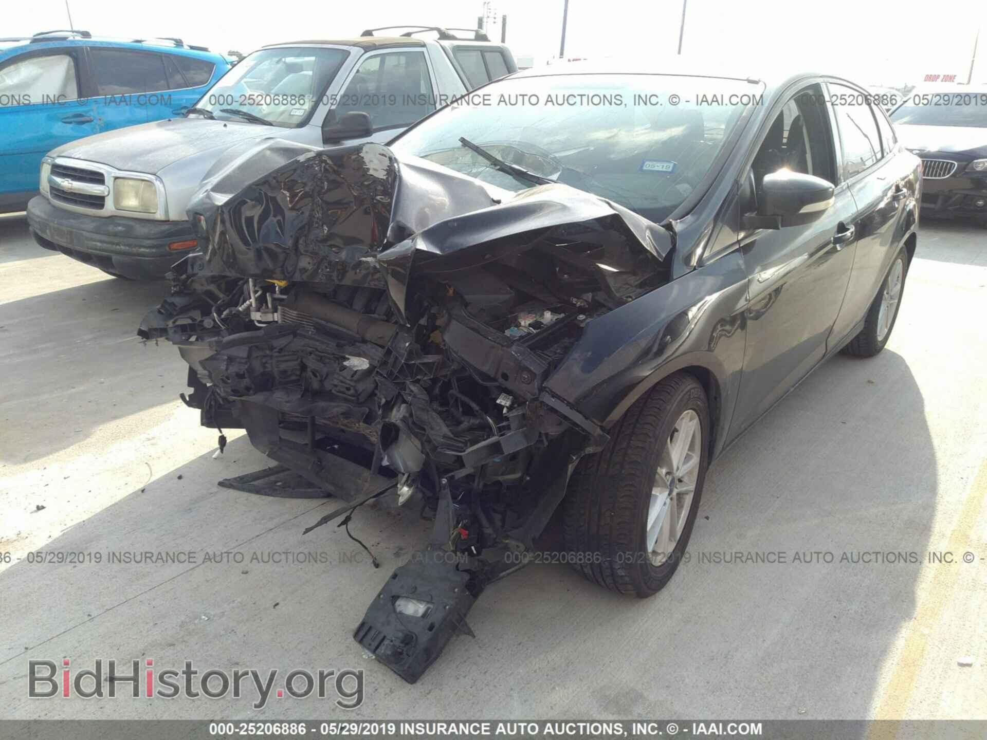 2016 FORD FOCUS - VIN: 1FADP3F27GL305615 - Photo 2