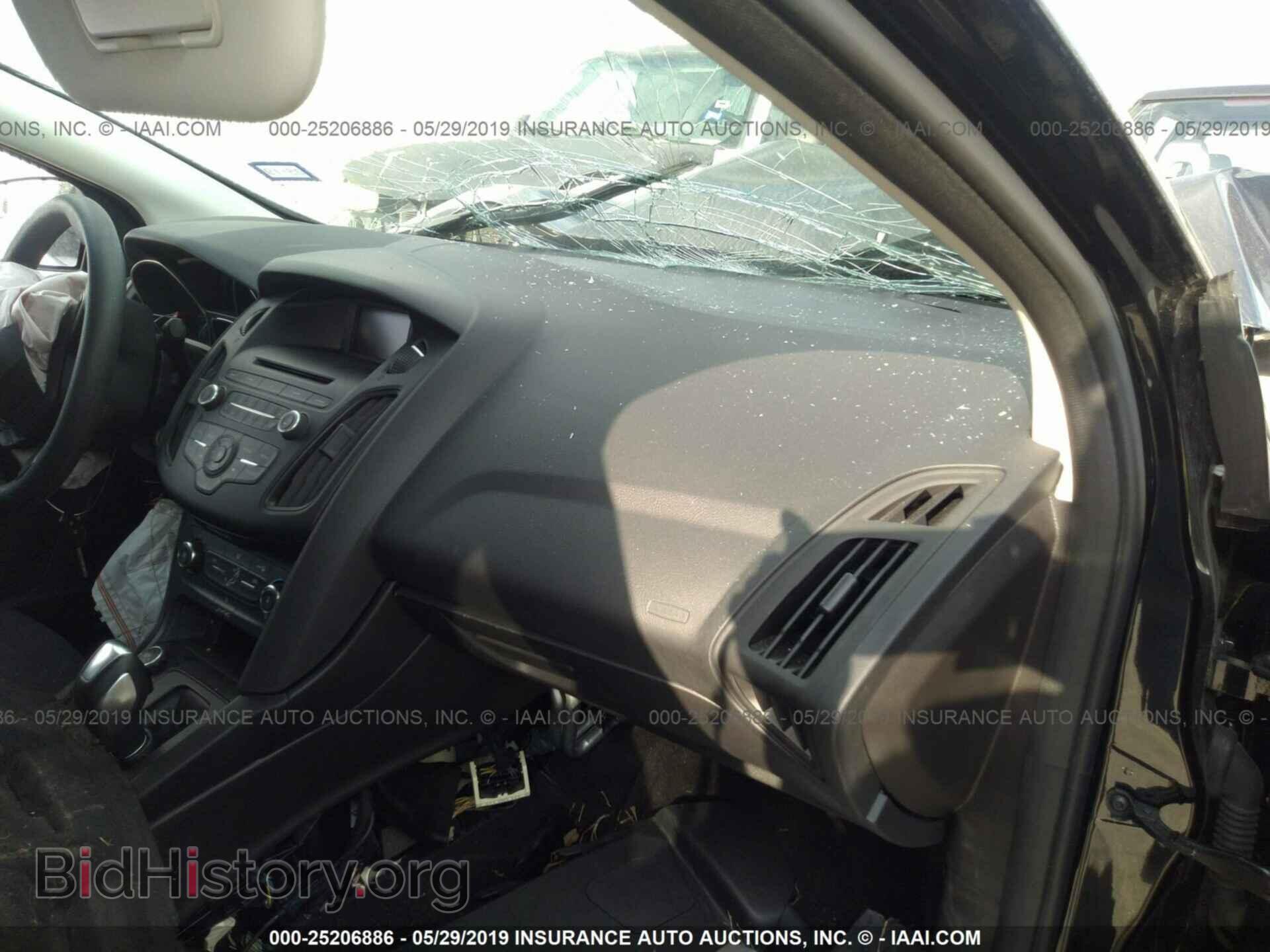 2016 FORD FOCUS - VIN: 1FADP3F27GL305615 - Photo 5