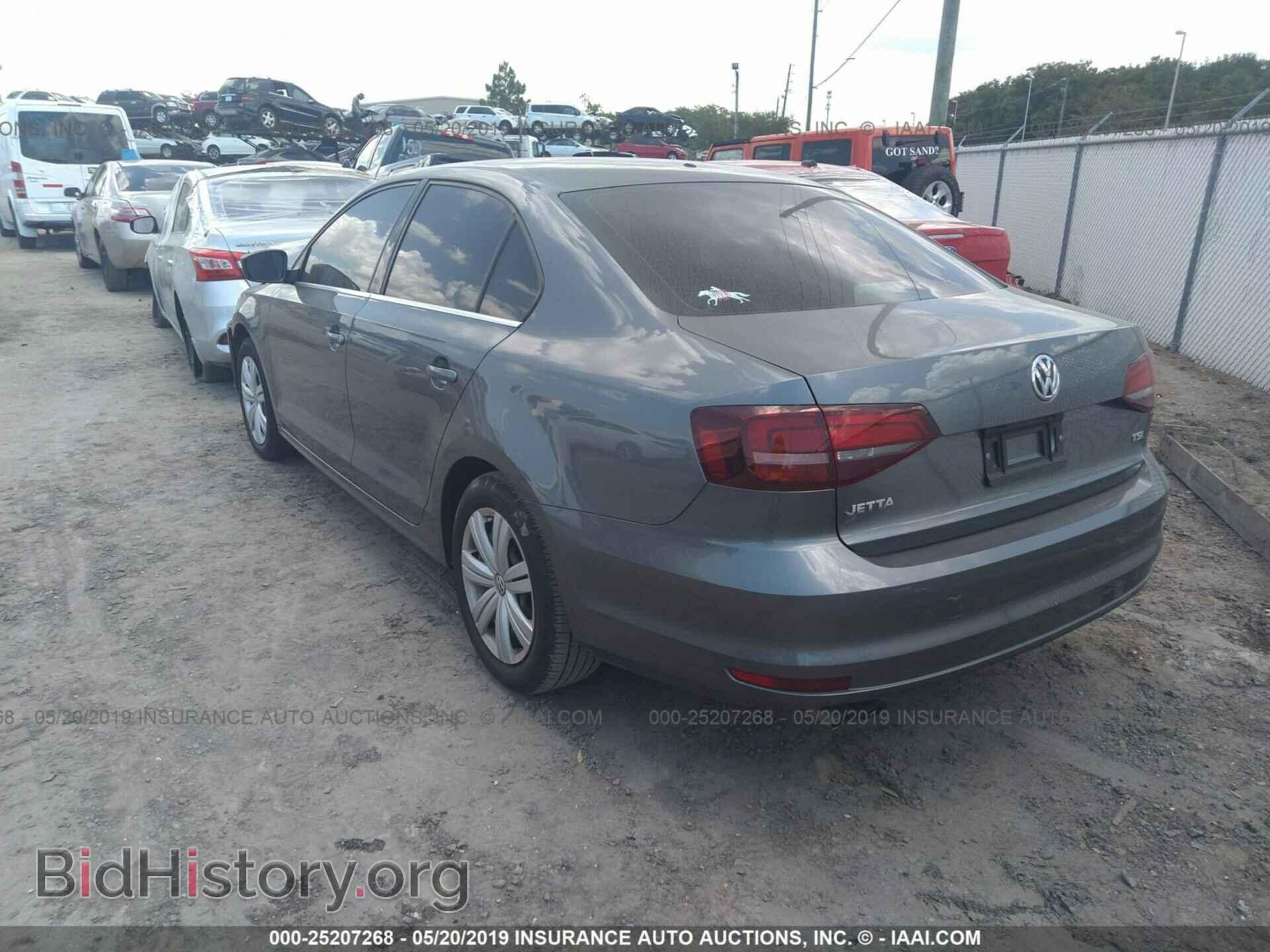 2017 VOLKSWAGEN JETTA - VIN: 3VW2B7AJ7HM409511 - Photo 3