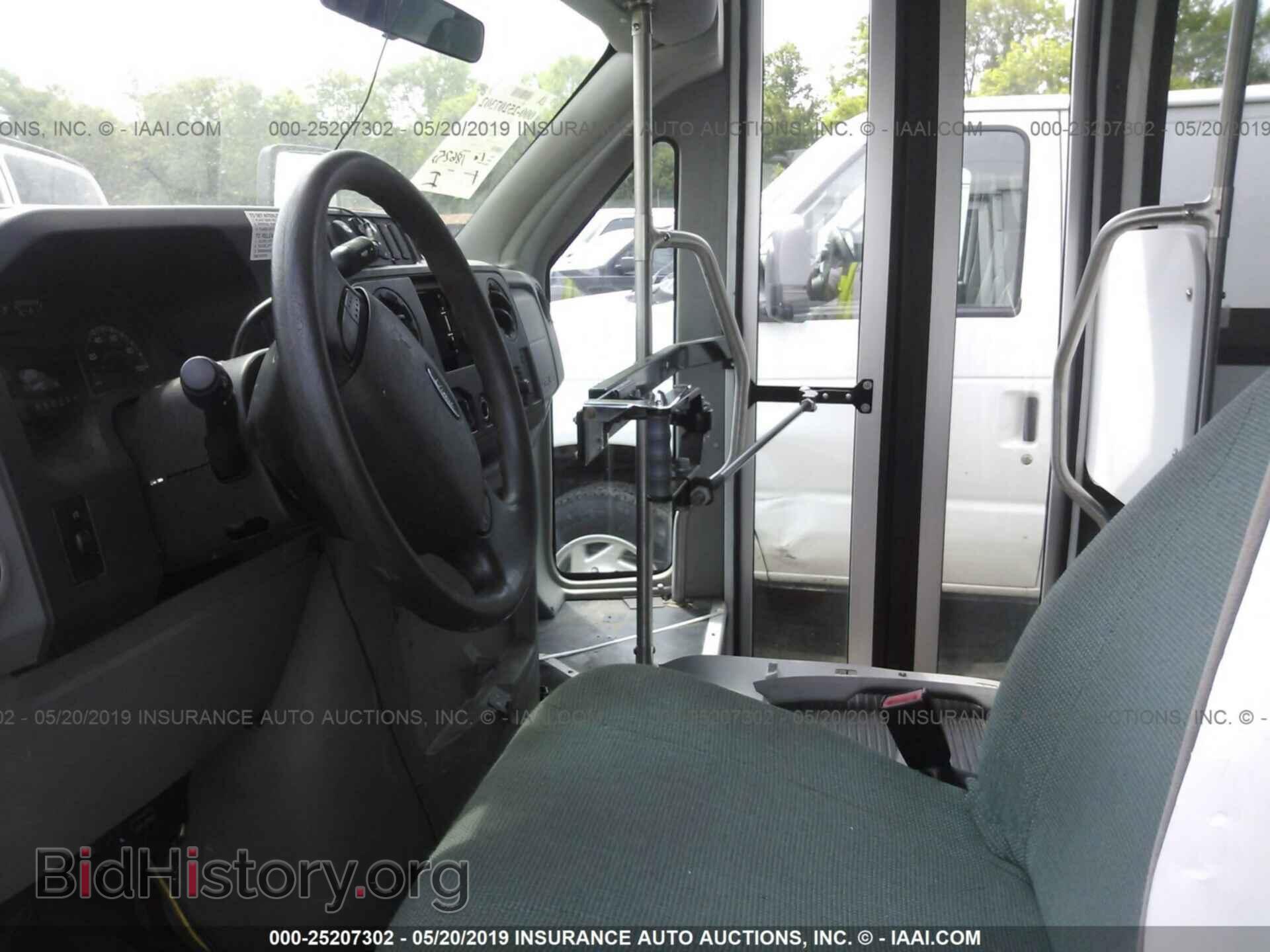2011 FORD ECONOLINE - VIN: 1FDEE3FL0BDA16894 - Фото 5