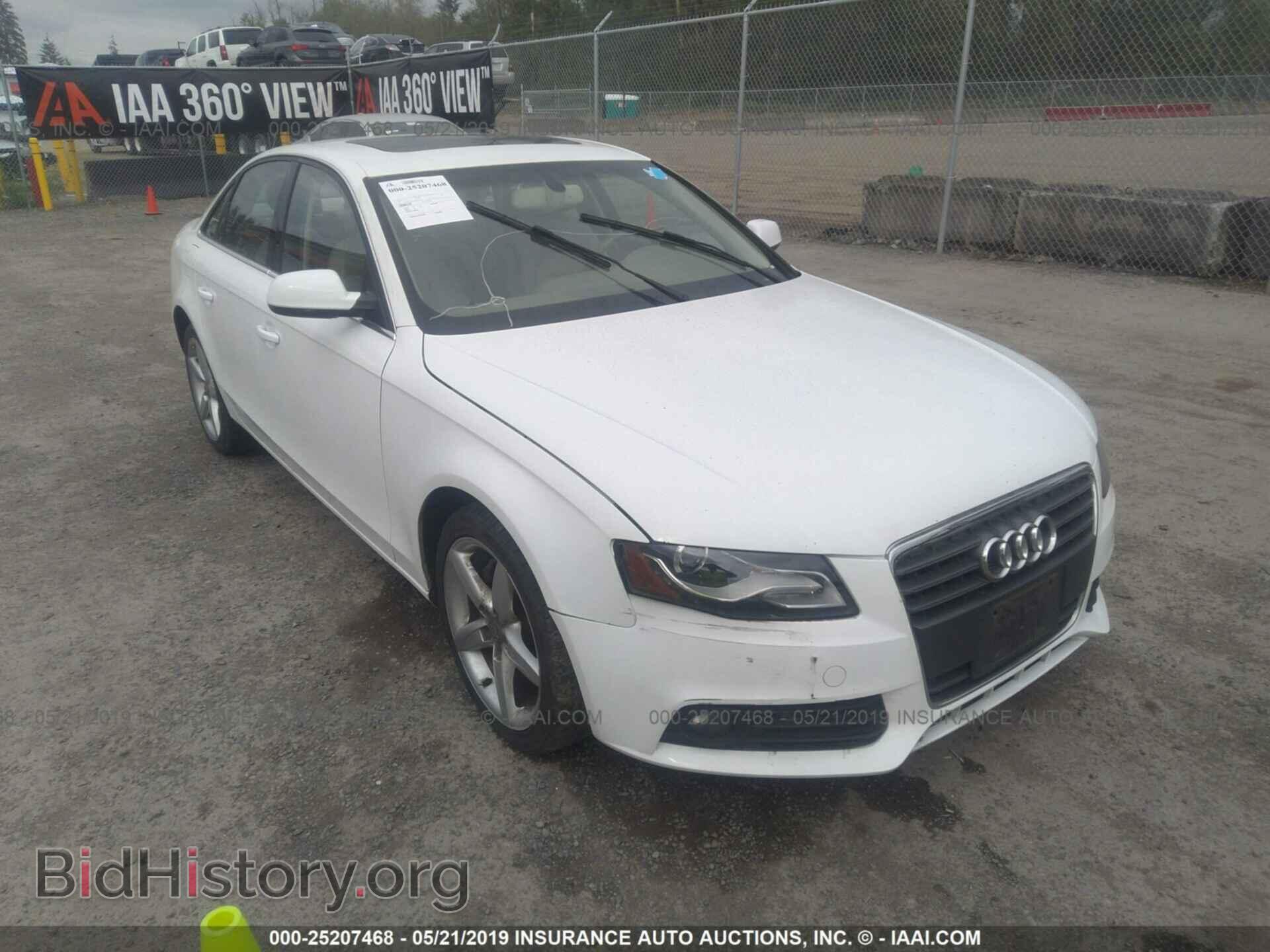 Photo WAUEFAFL6BN034135 - AUDI A4 2011