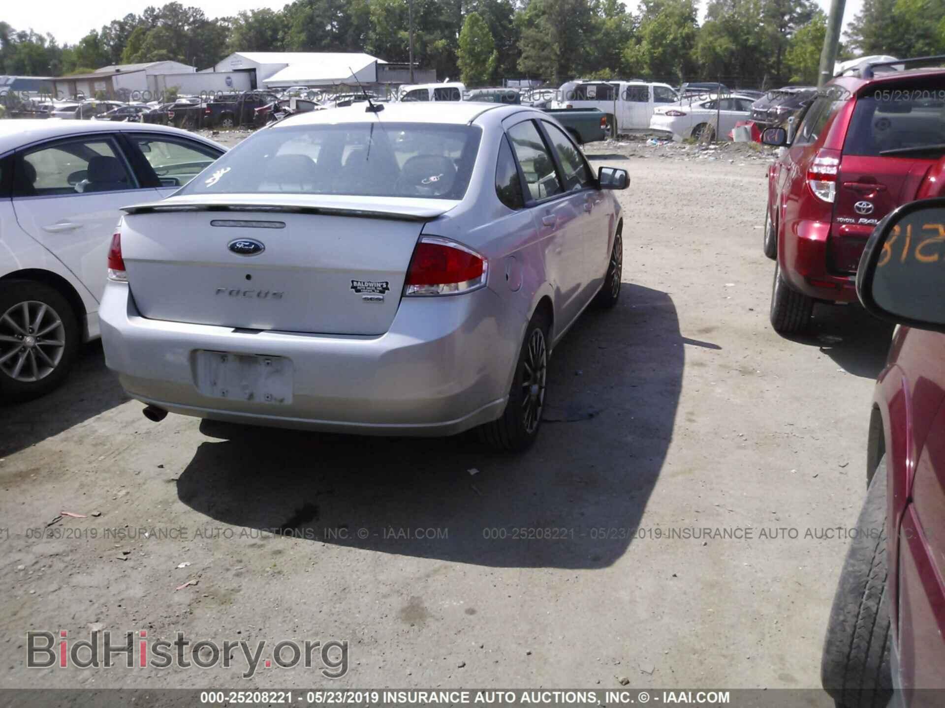 2009 FORD FOCUS - VIN: 1FAHP36N89W103945 - Фото 4