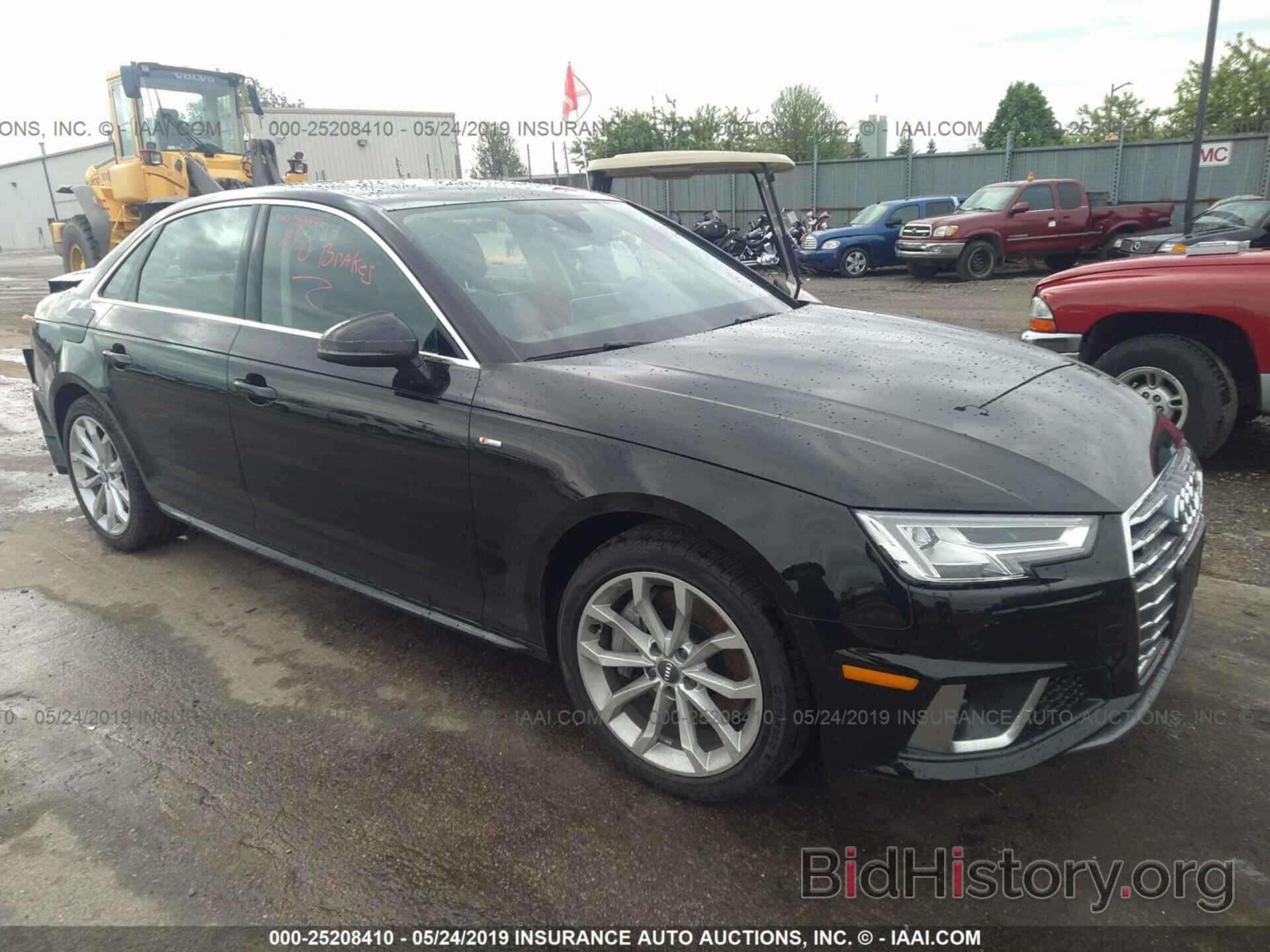 Photo WAUENAF46KN002197 - AUDI A4 2019