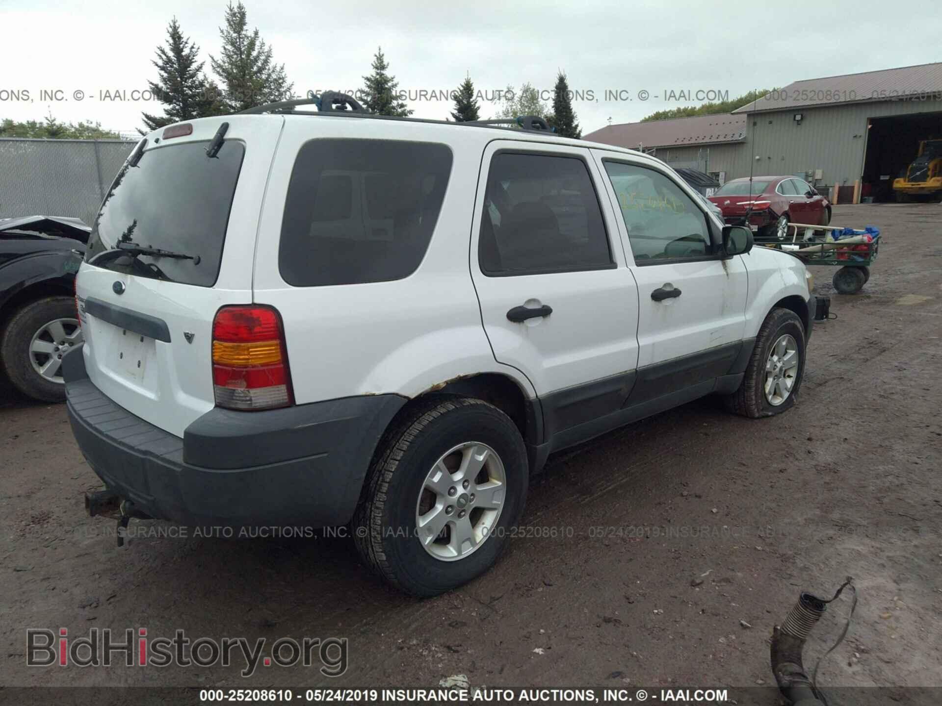 2005 FORD ESCAPE - VIN: 1FMCU93145KB33748 - Фото 4