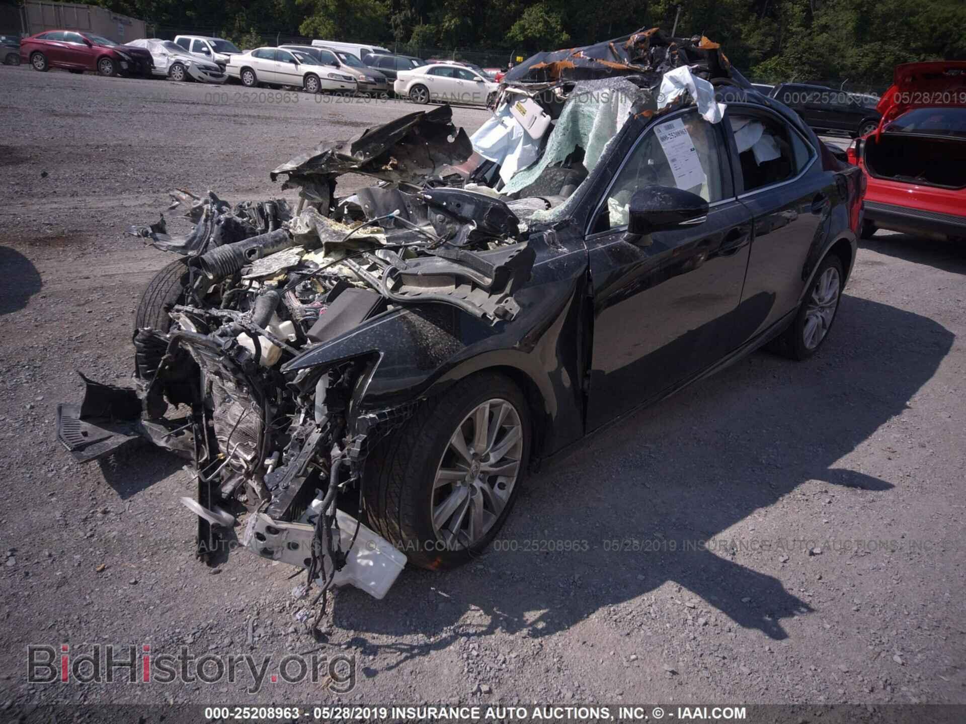 2015 LEXUS IS - VIN: JTHCF1D28F5027373 - Photo 2