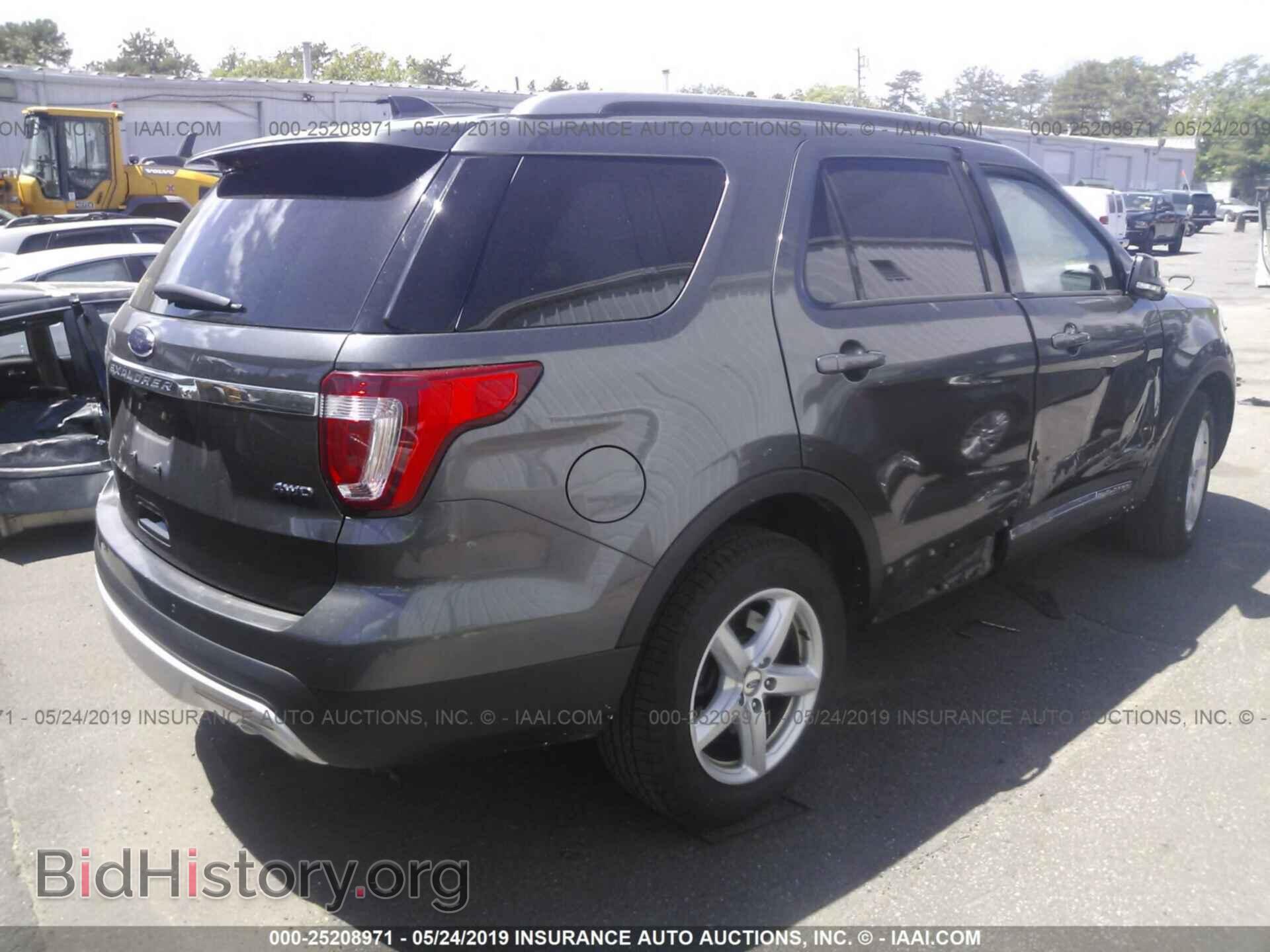 2017 FORD EXPLORER - VIN: 1FM5K8D82HGD33295 - Photo 4