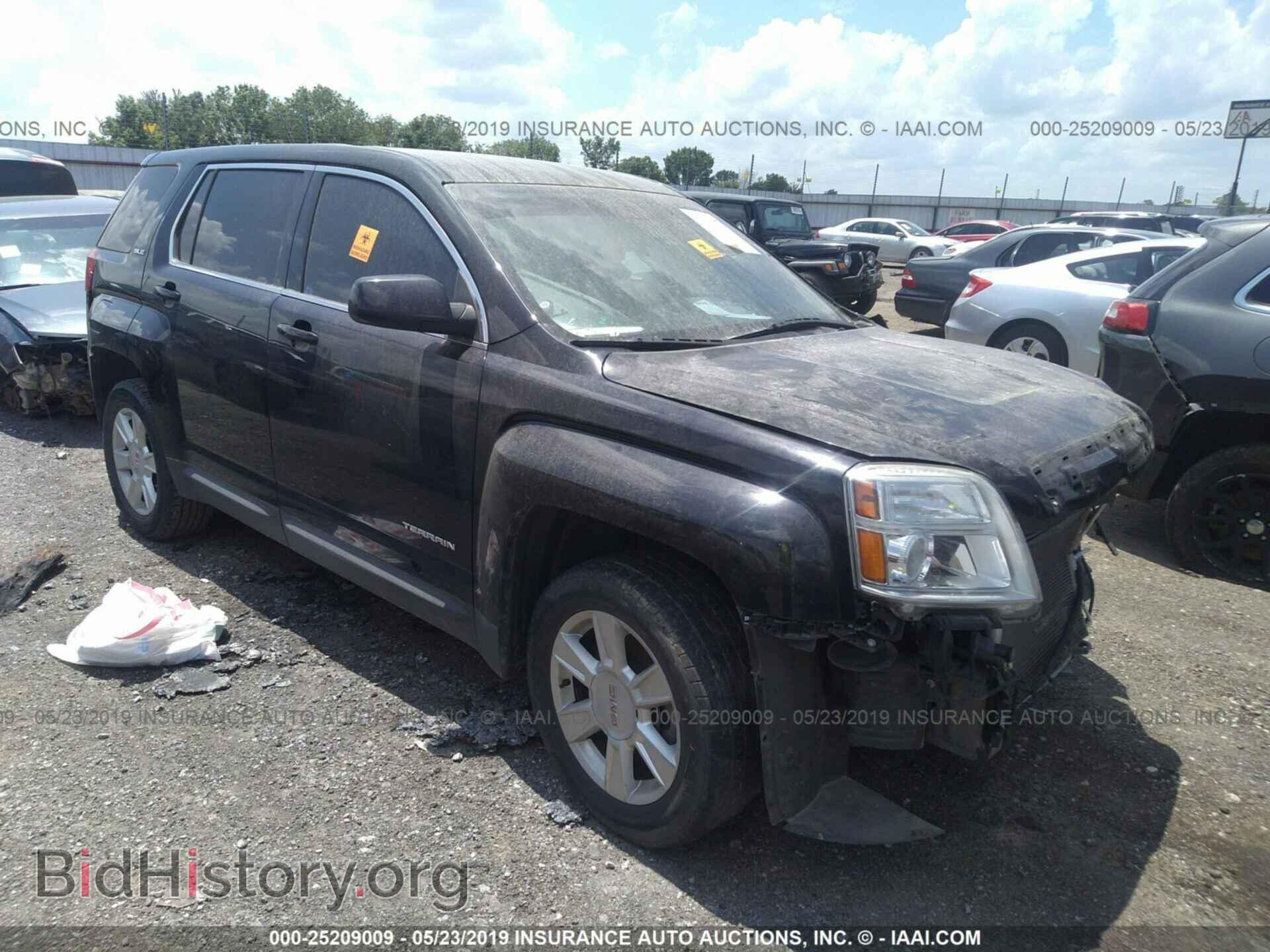 Фотография 2GKALMEK2D6237989 - GMC TERRAIN 2013