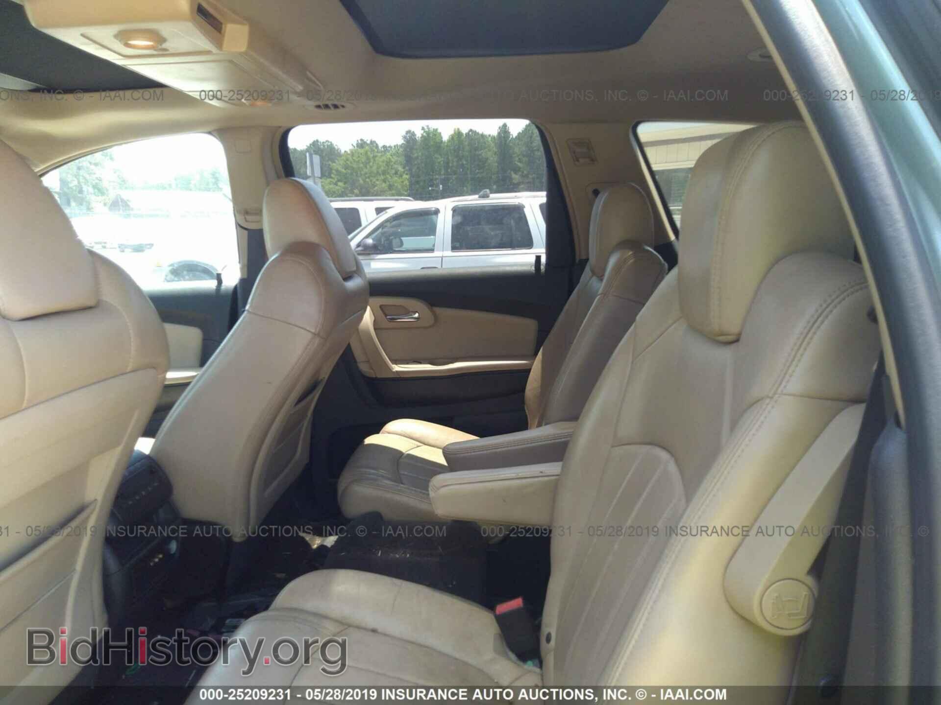 2009 CHEVROLET TRAVERSE - VIN: 1GNEV33D99S112215 - Фото 8