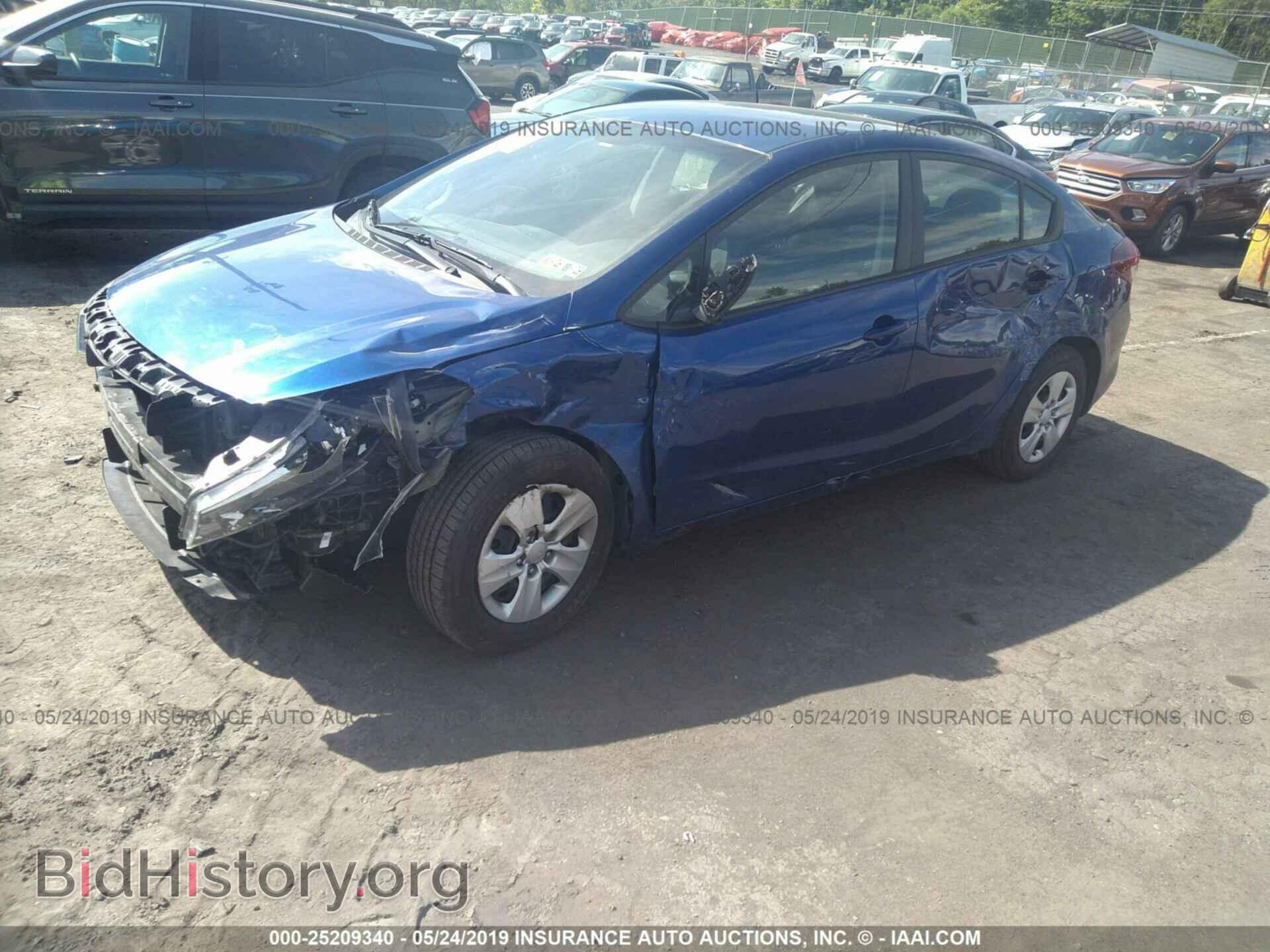 2017 KIA FORTE - VIN: 3KPFK4A71HE009915 - Фото 2