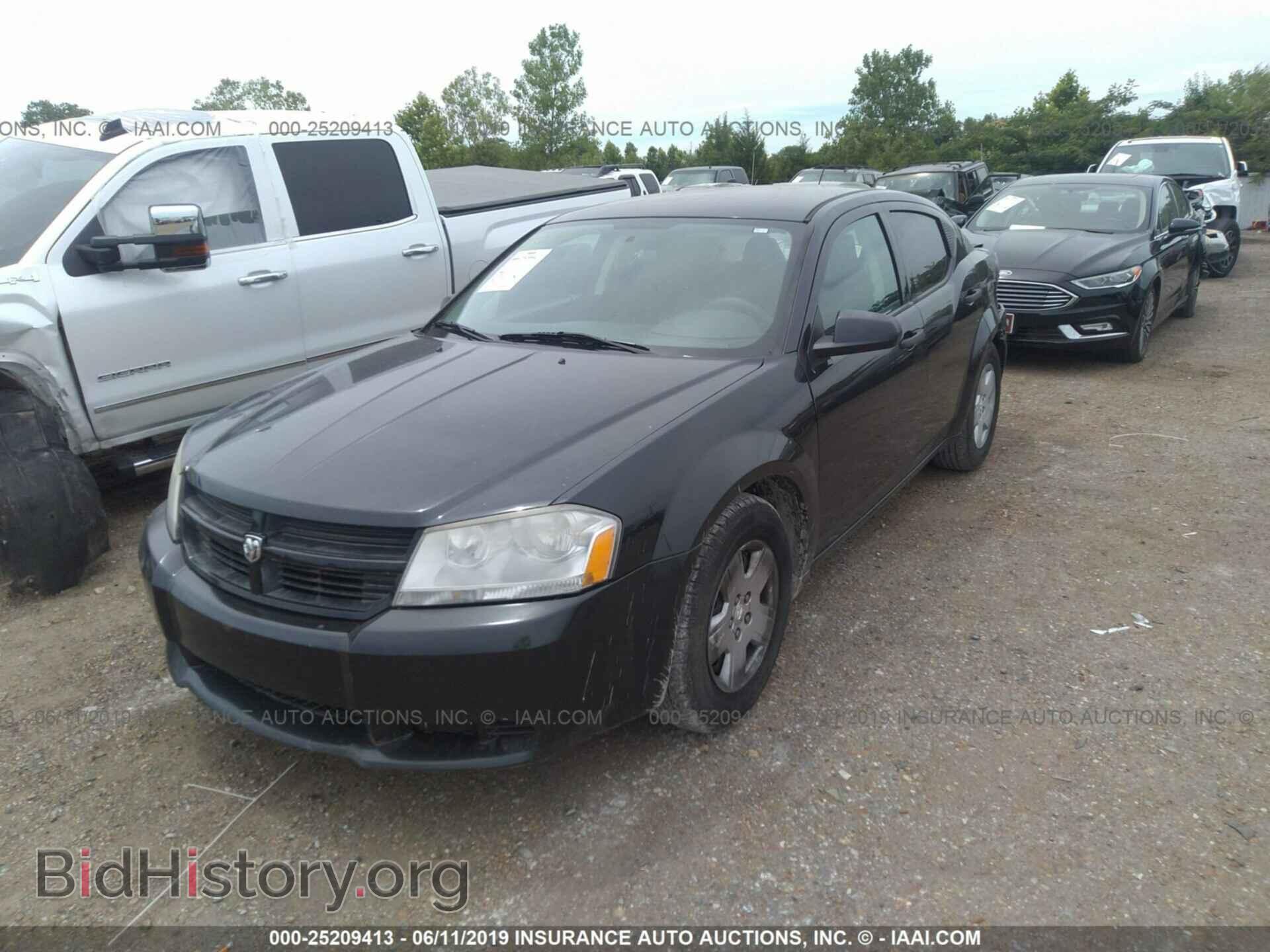 2010 DODGE AVENGER - VIN: 1B3CC4FB7AN150570 - Photo 2