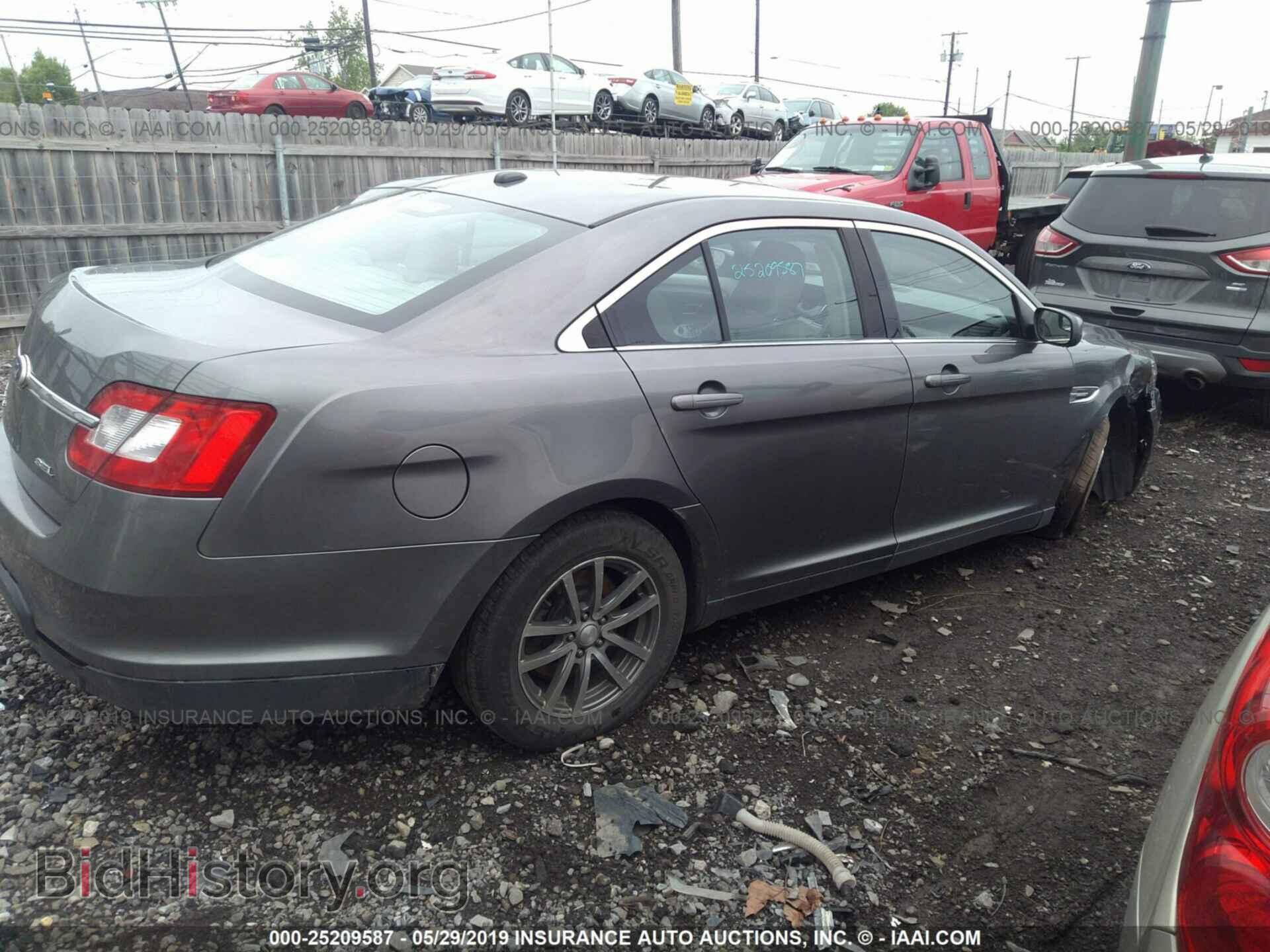 2011 FORD TAURUS - VIN: 1FAHP2EW6BG108923 - Фото 4