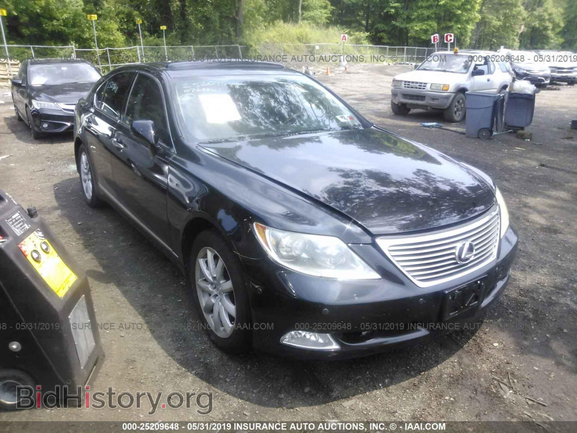 Photo JTHBL46FX75000568 - LEXUS LS 2007