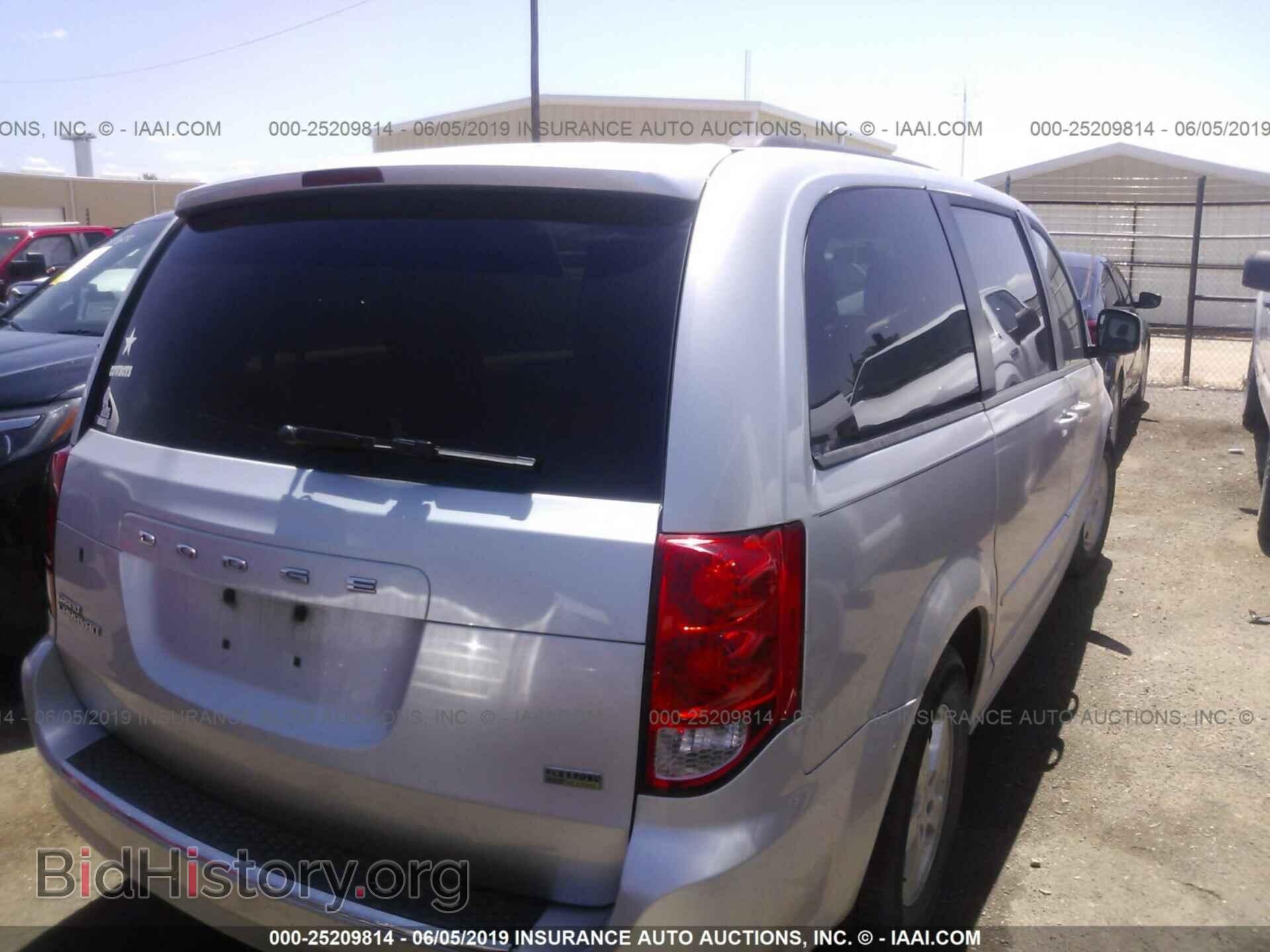 2011 DODGE GRAND CARAVAN - VIN: 2D4RN3DG4BR755875 - Фото 4