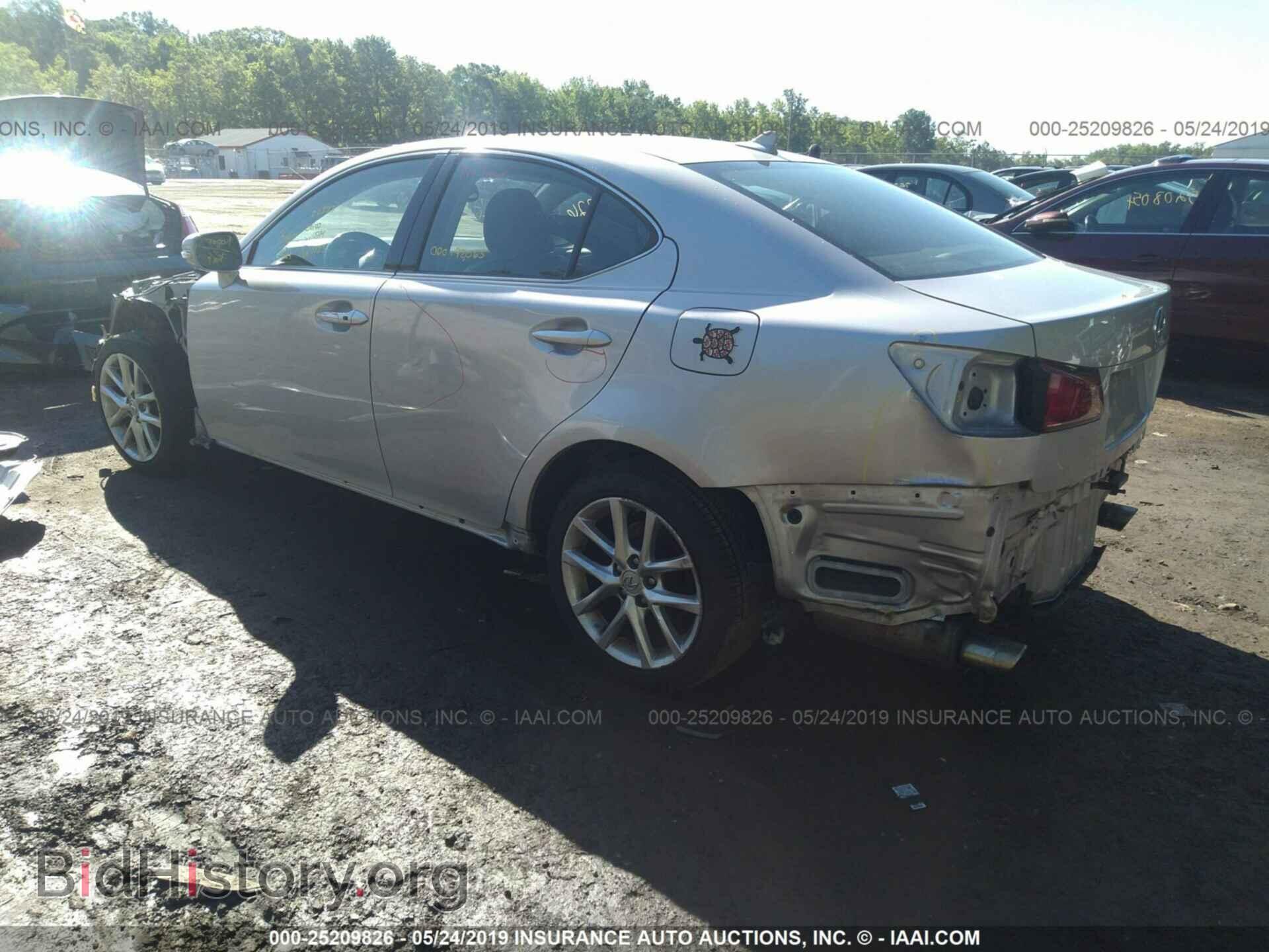 2011 LEXUS IS - VIN: JTHCF5C24B5045601 - Фото 3