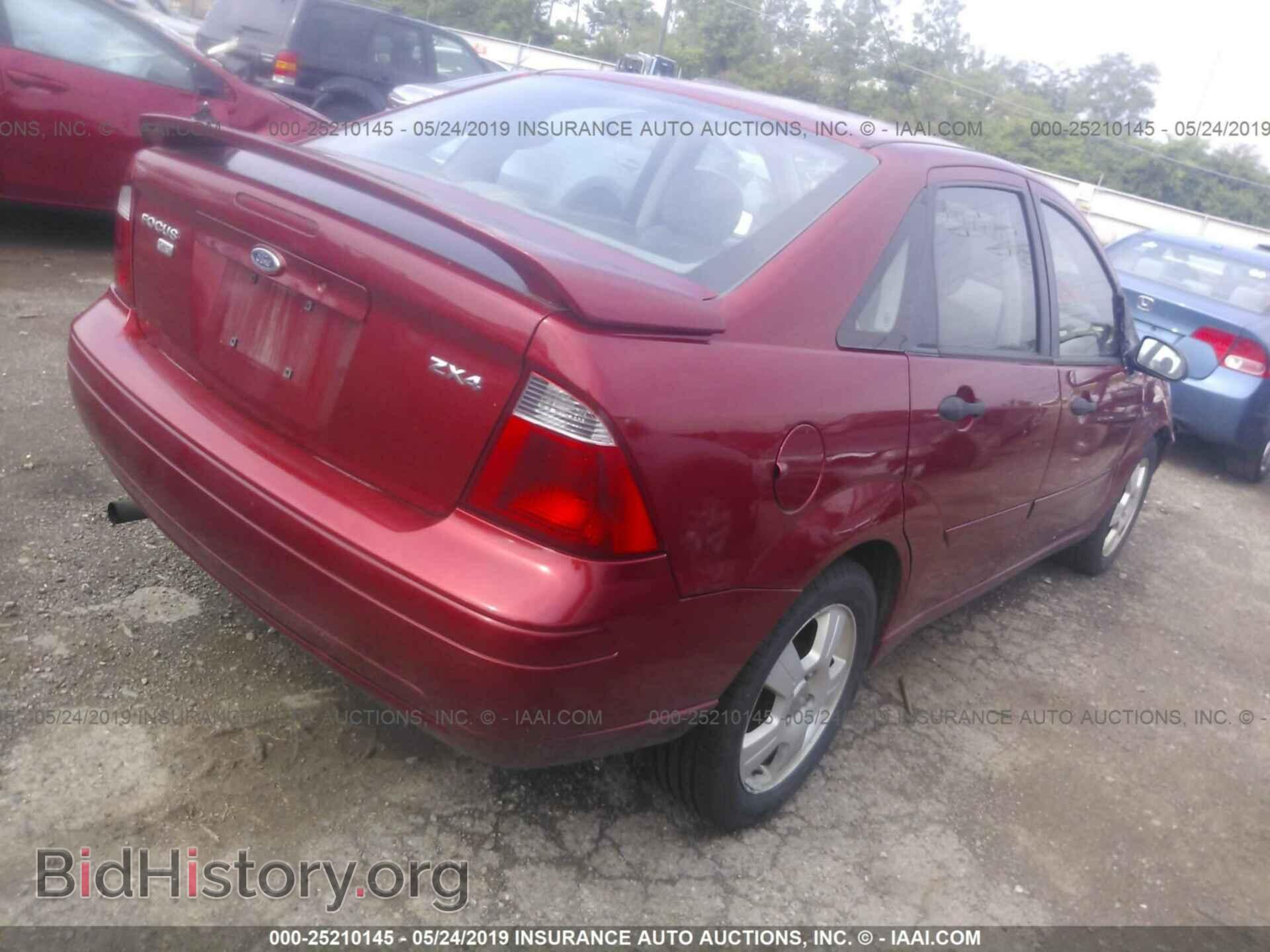 2005 FORD FOCUS - VIN: 1FAFP34N25W162168 - Фото 4