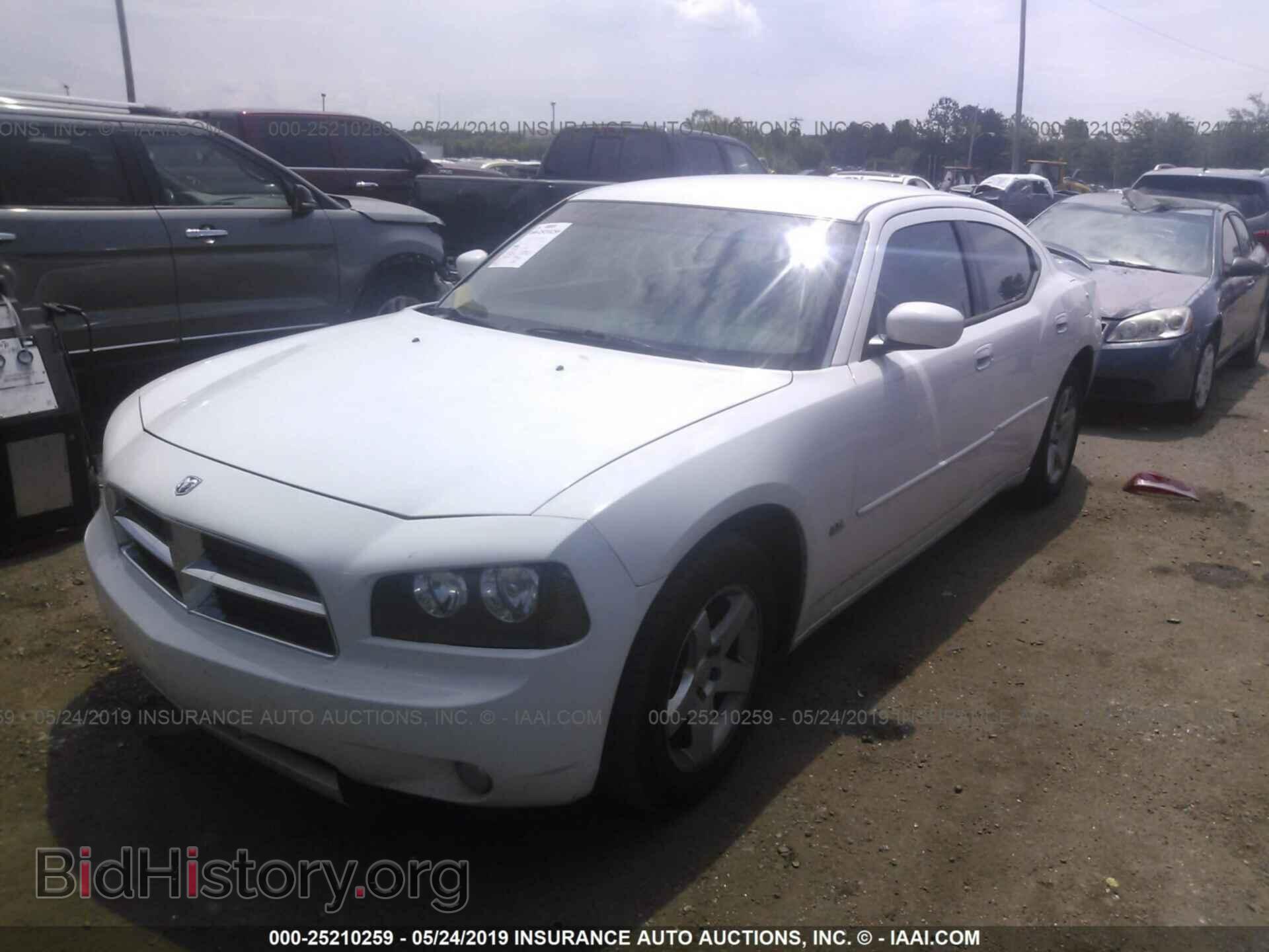 2010 DODGE CHARGER - VIN: 2B3CA3CV8AH310074 - Фото 2