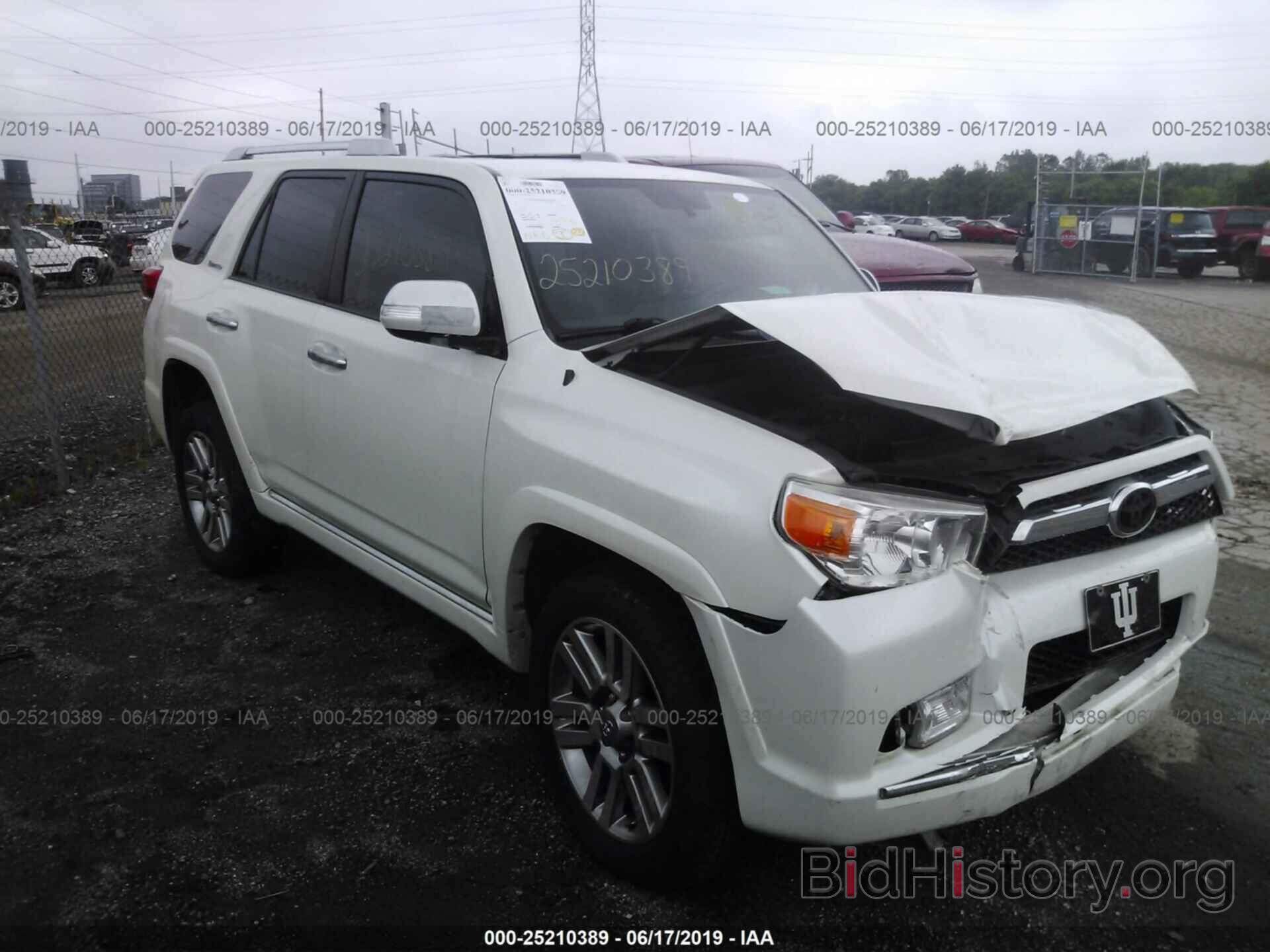 Фотография JTEBU5JR3C5109224 - TOYOTA 4RUNNER 2012