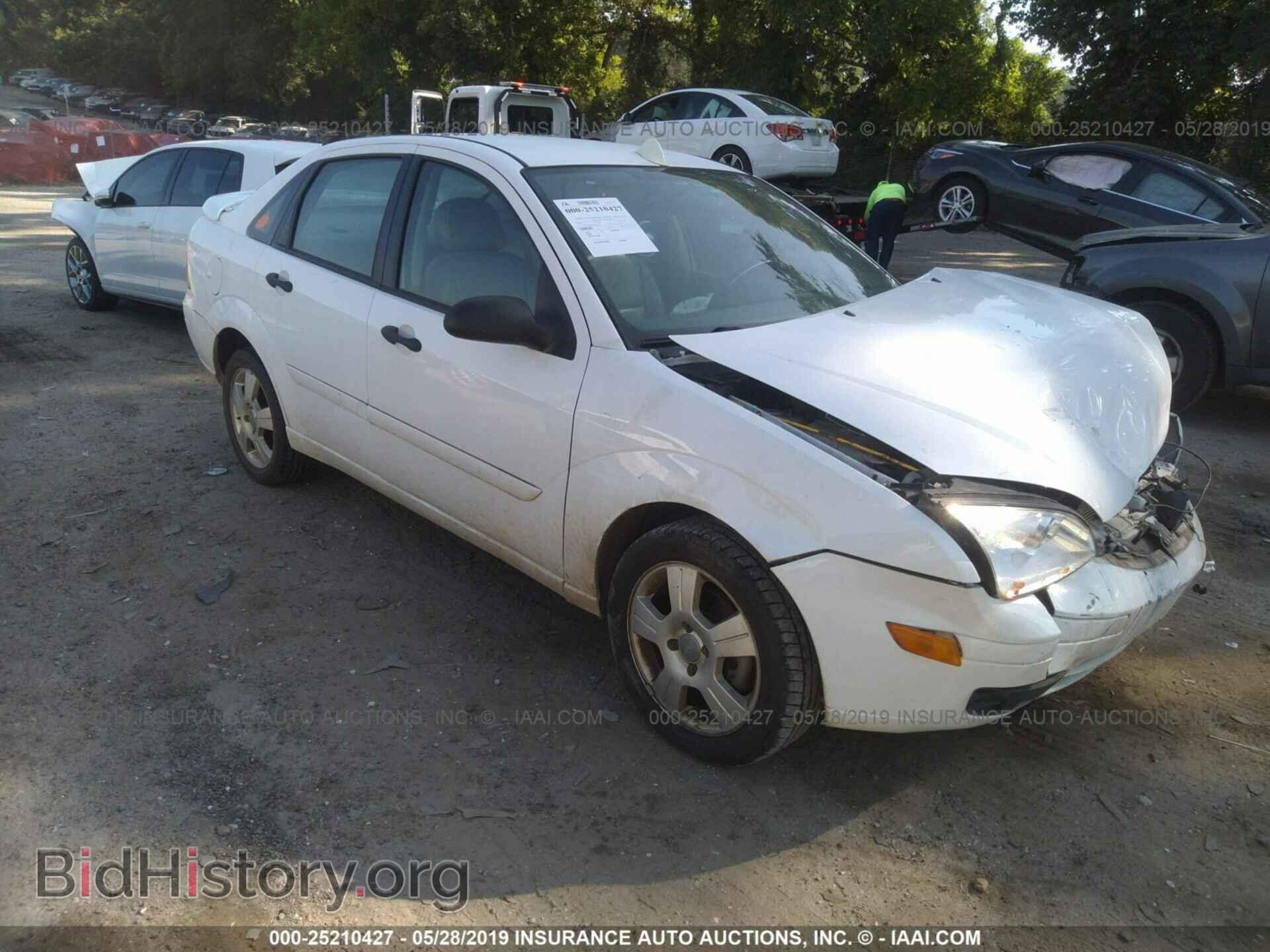 Photo 1FAFP34N95W178092 - FORD FOCUS 2005