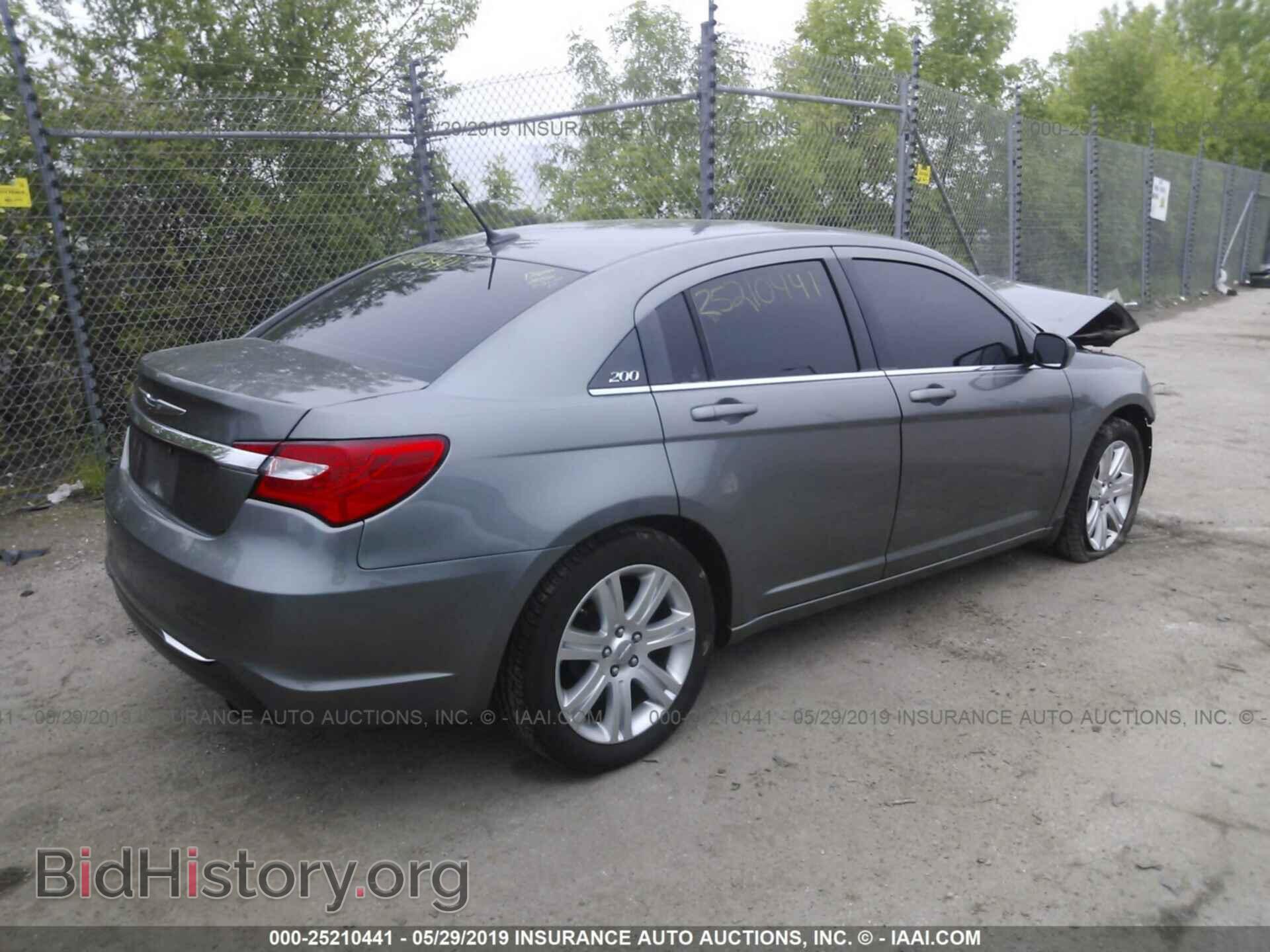 2012 CHRYSLER 200 - VIN: 1C3CCBBB4CN130891 - Фото 4