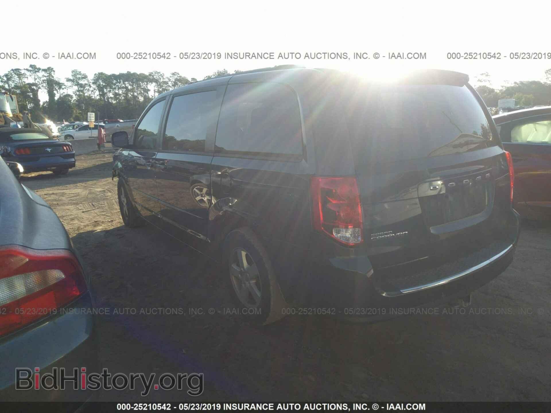 2011 DODGE GRAND CARAVAN - VIN: 2D4RN3DG5BR711920 - Фото 3