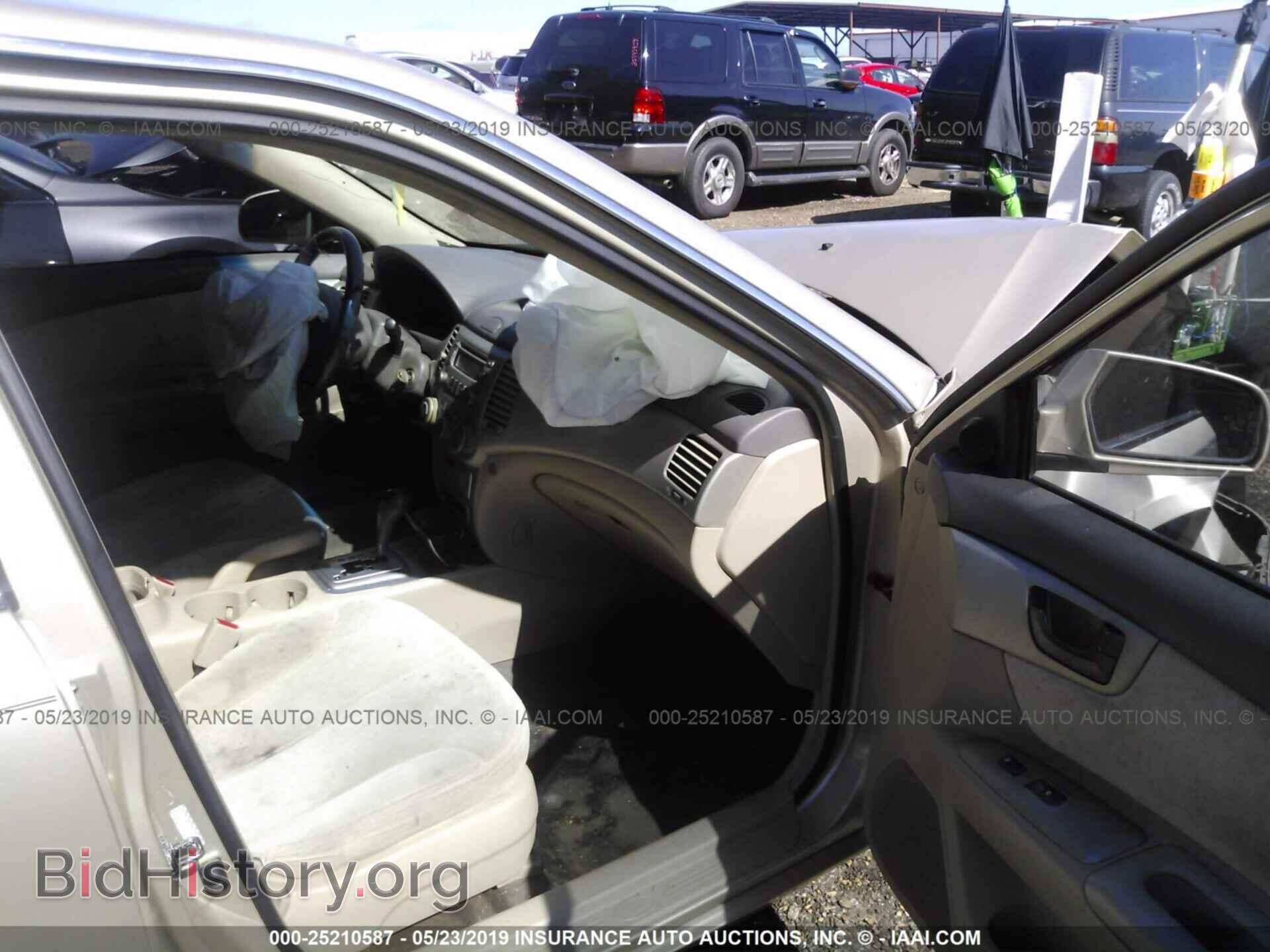2007 KIA OPTIMA - VIN: KNAGE123775144510 - Фото 5