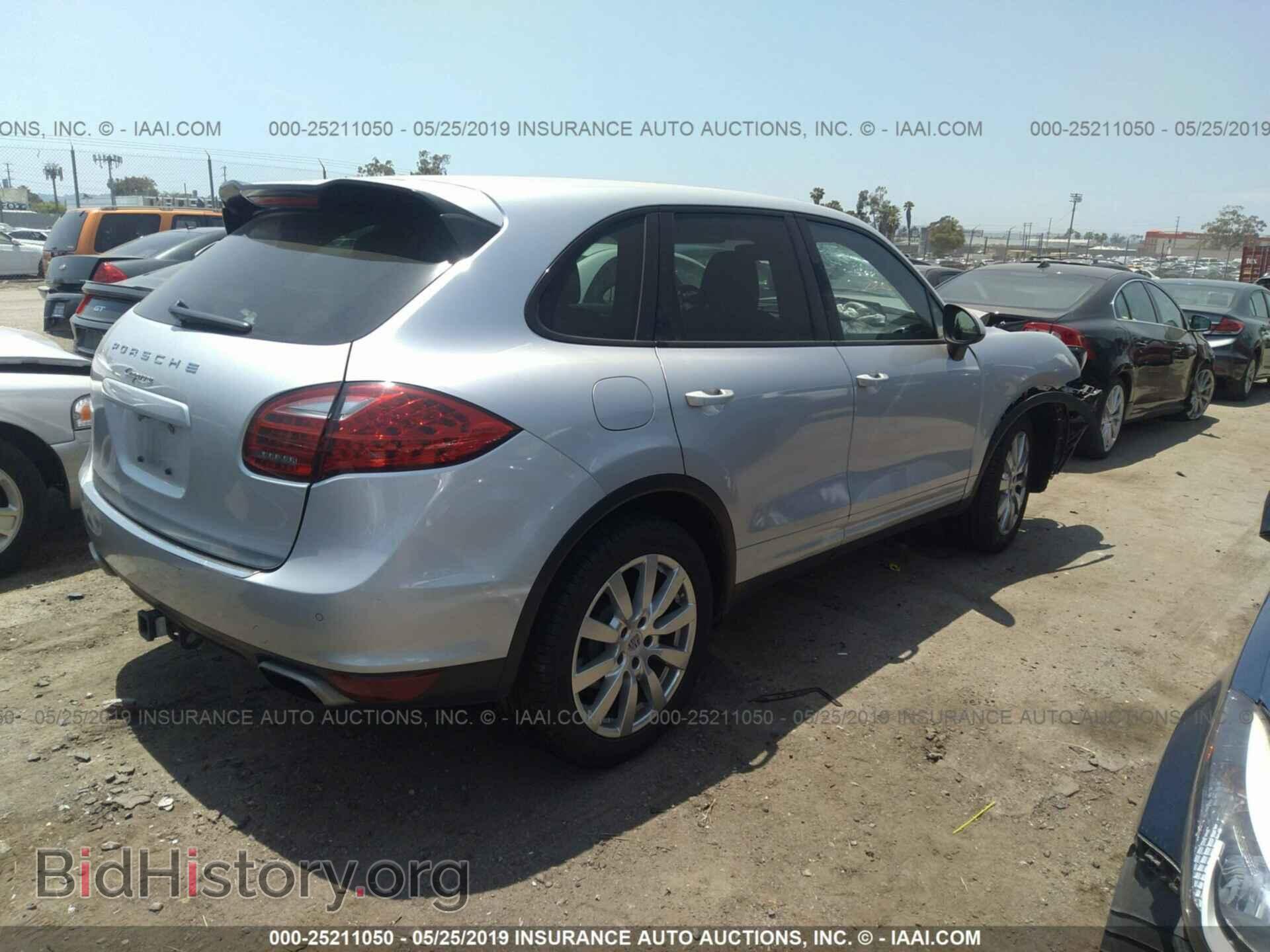 2012 PORSCHE CAYENNE - VIN: WP1AA2A20CLA08498 - Фото 4