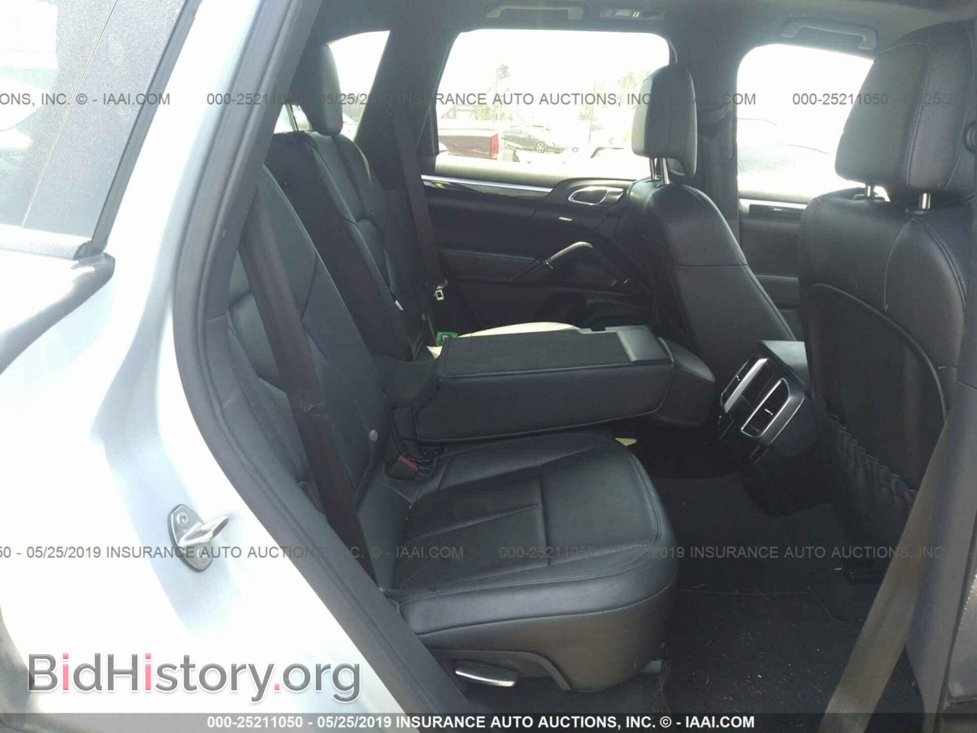 2012 PORSCHE CAYENNE - VIN: WP1AA2A20CLA08498 - Фото 8