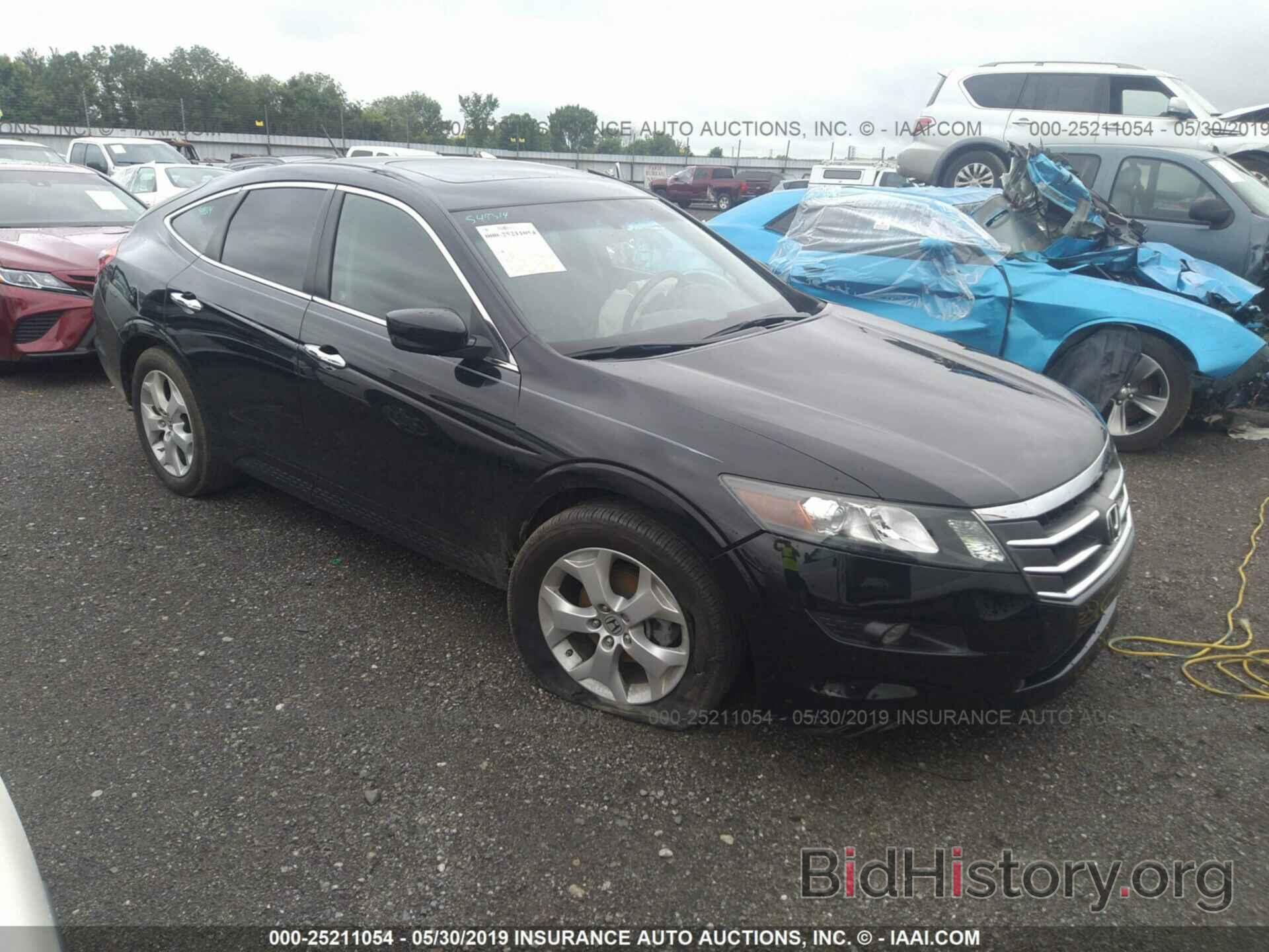 Photo 5J6TF2H52BL005025 - HONDA ACCORD CROSSTOUR 2011