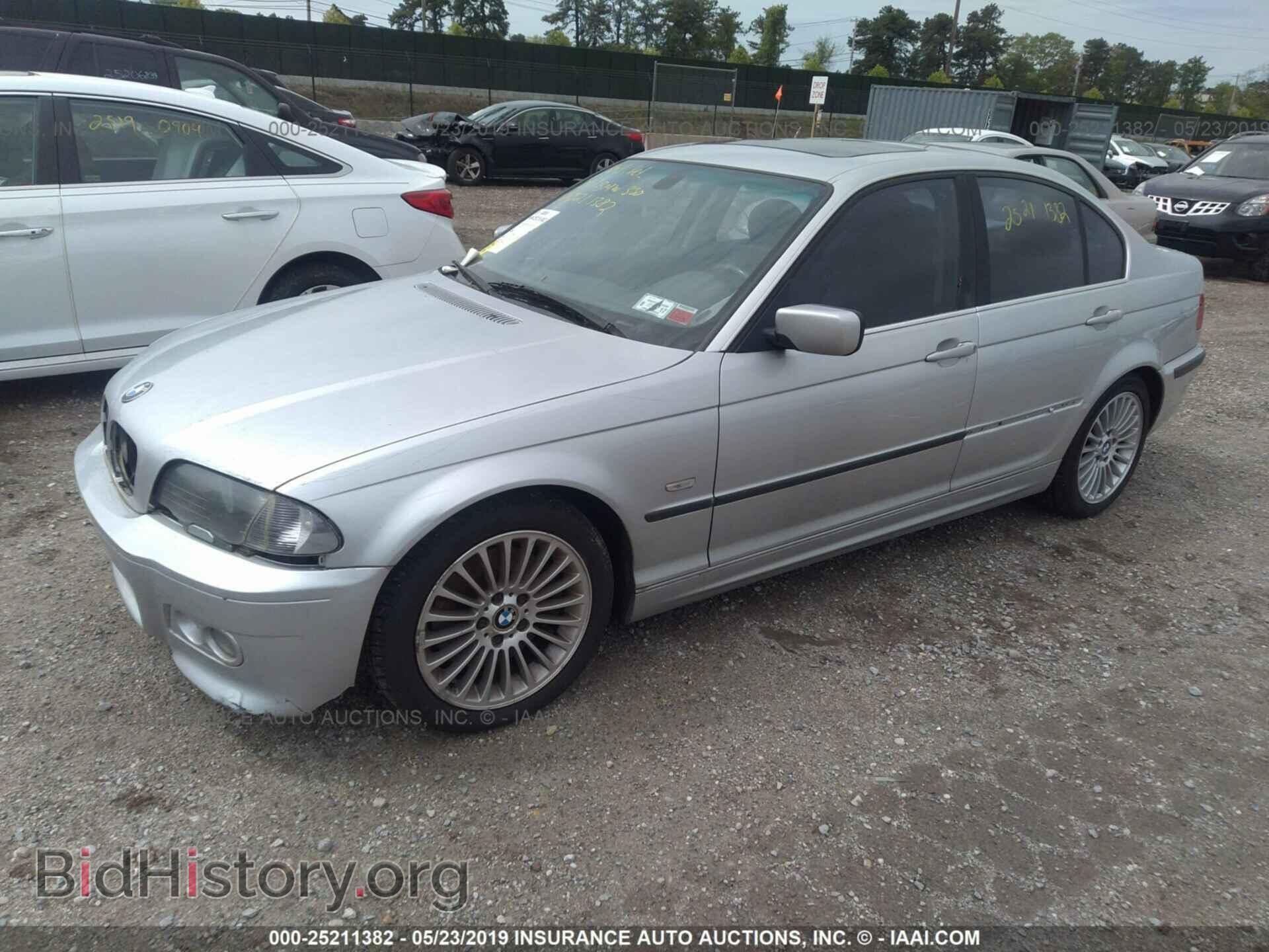 2001 BMW 330 - VIN: WBAAV53481FJ67655 - Фото 2