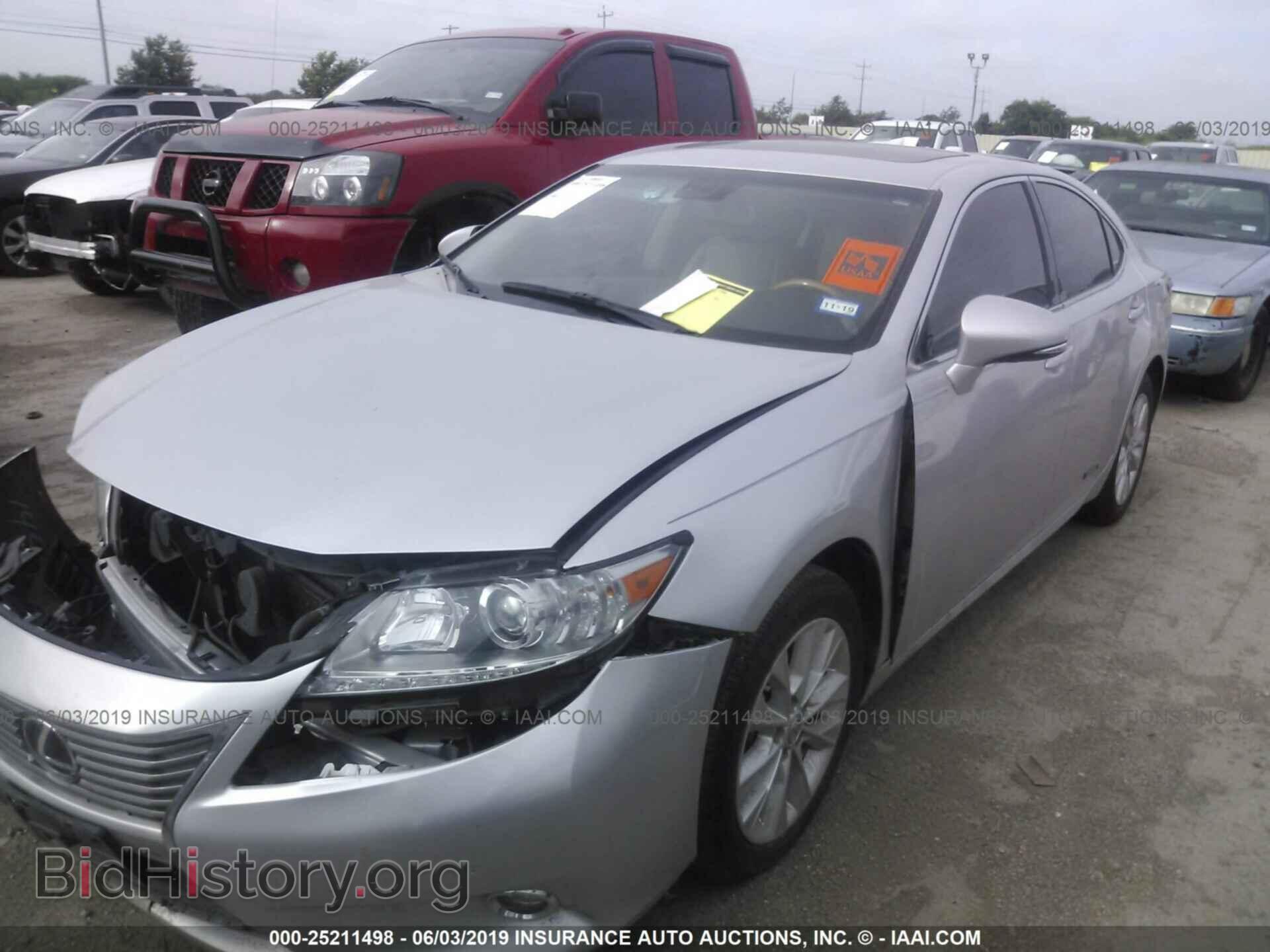 2014 LEXUS ES - VIN: JTHBW1GG0E2039777 - Фото 2