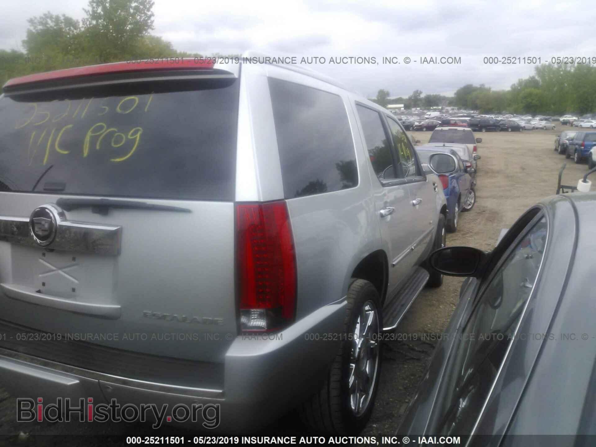 2011 CADILLAC ESCALADE - VIN: 1GYS4BEF6BR238241 - Фото 4