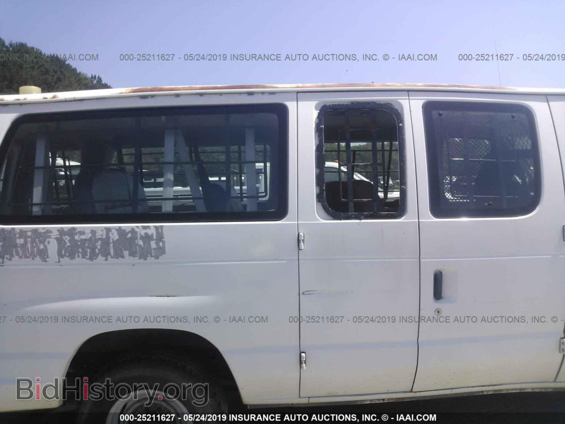 2000 FORD ECONOLINE - VIN: 1FBSS31L2YHB81424 - Фото 6