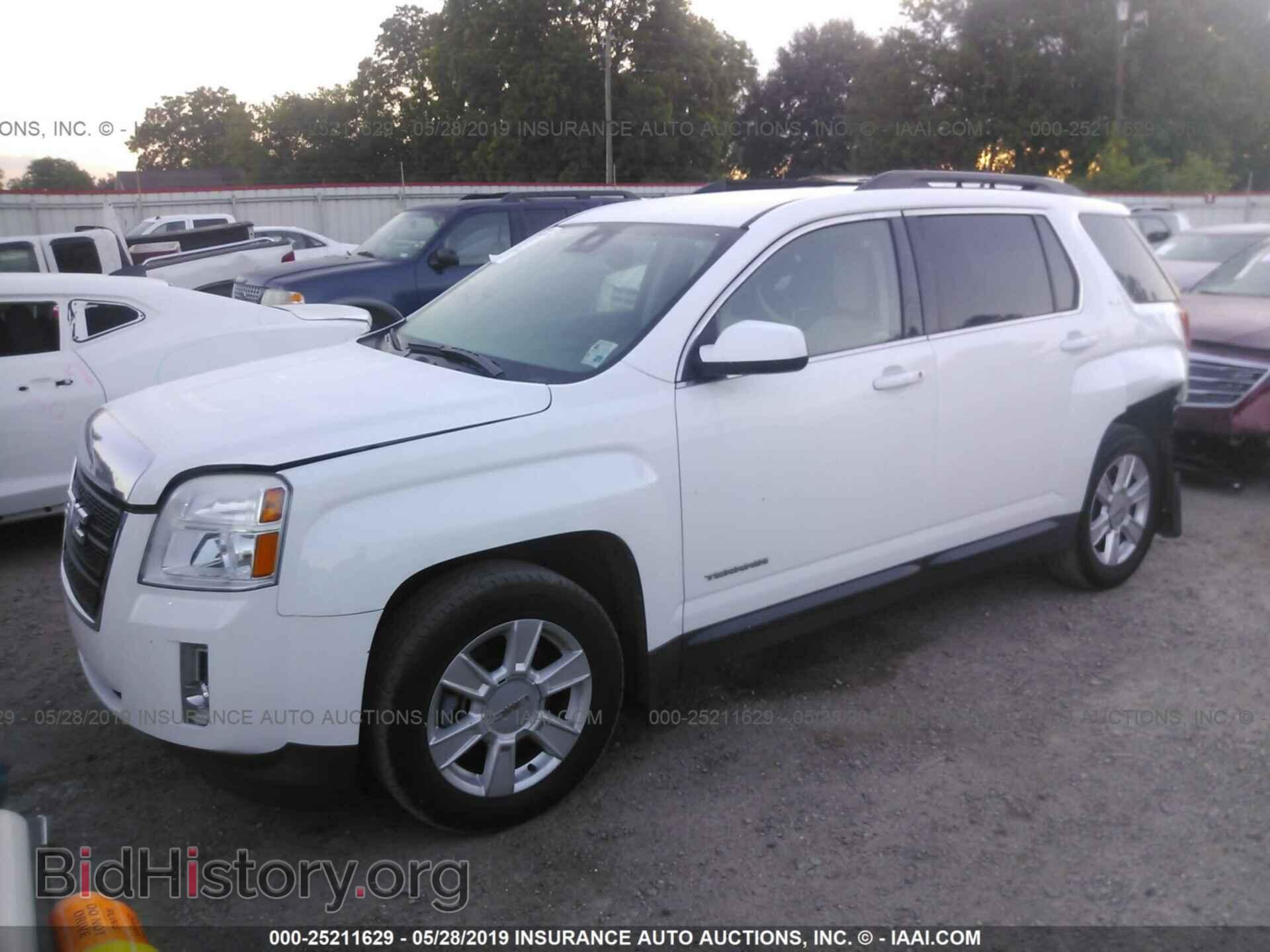 2012 GMC TERRAIN - VIN: 2GKFLUE55C6252209 - Photo 2
