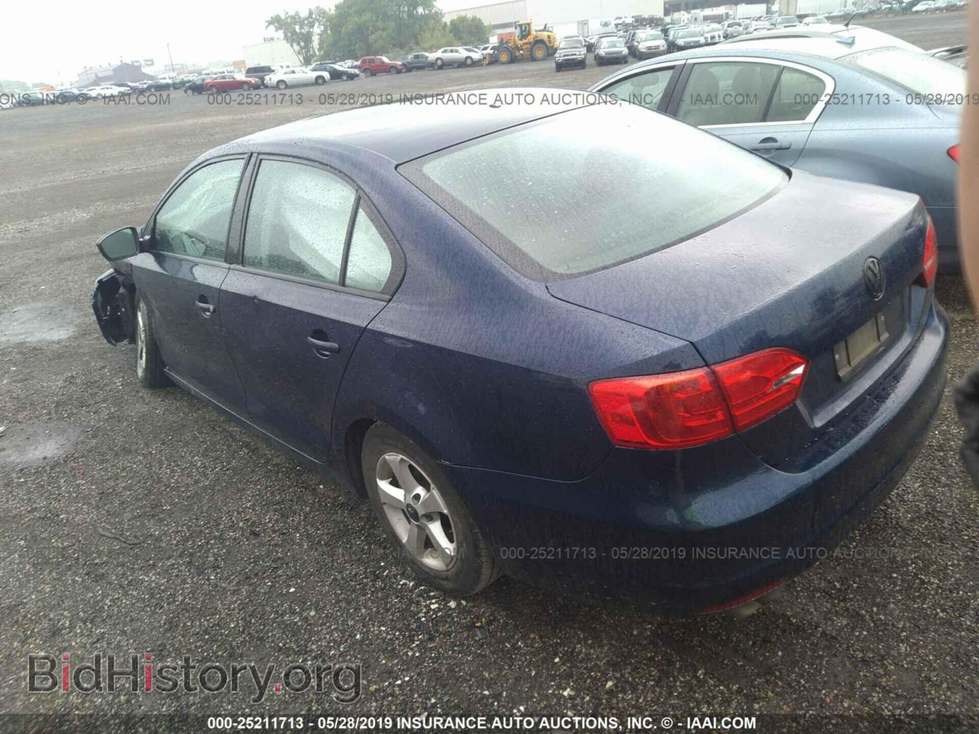 2014 VOLKSWAGEN JETTA - VIN: 3VW2K7AJ9EM395607 - Фото 3
